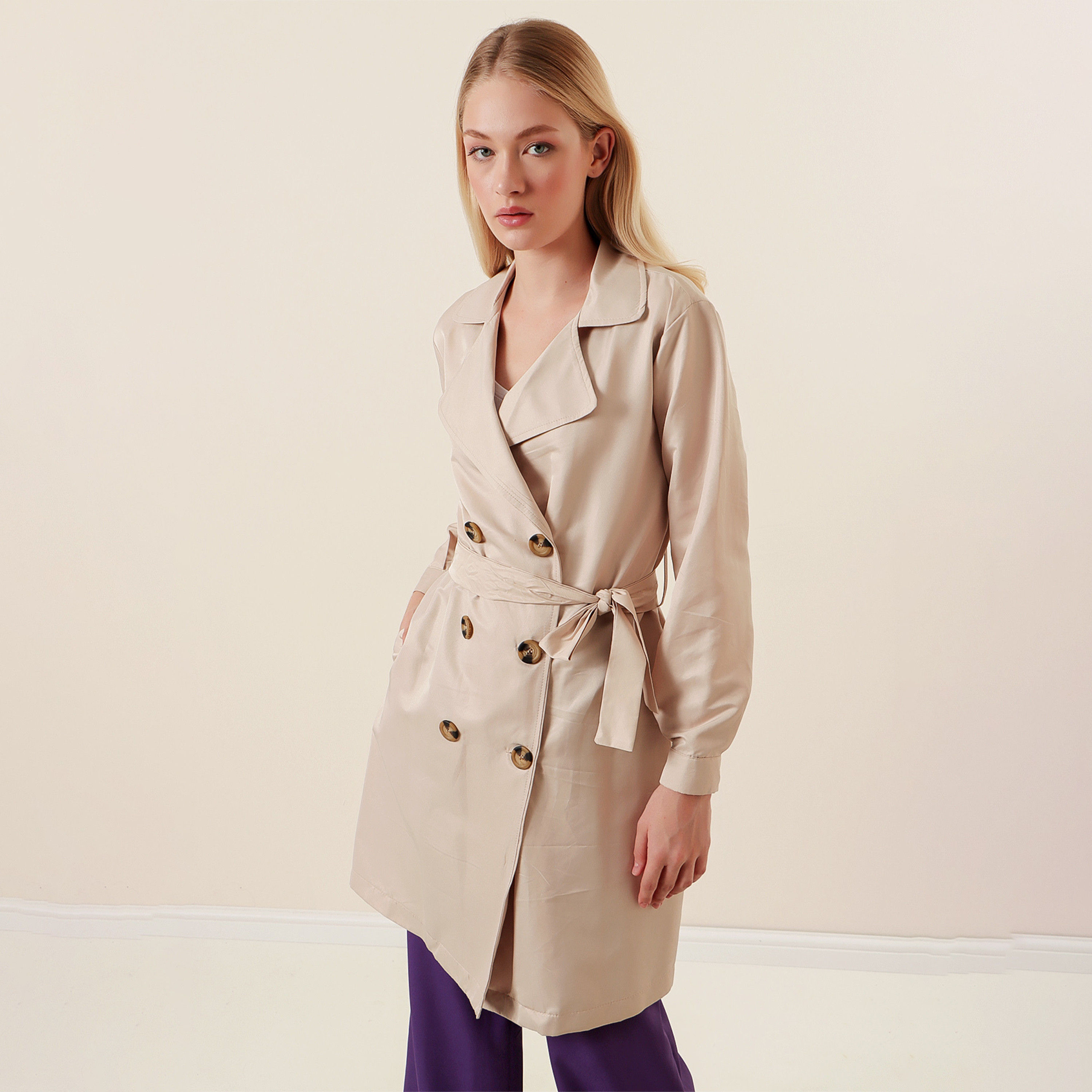 معطف ترنش مزدوج الصدر بياقة مطوية نسائي من بيجدارت-women-clothing-coatsandjackets-coats-image-5