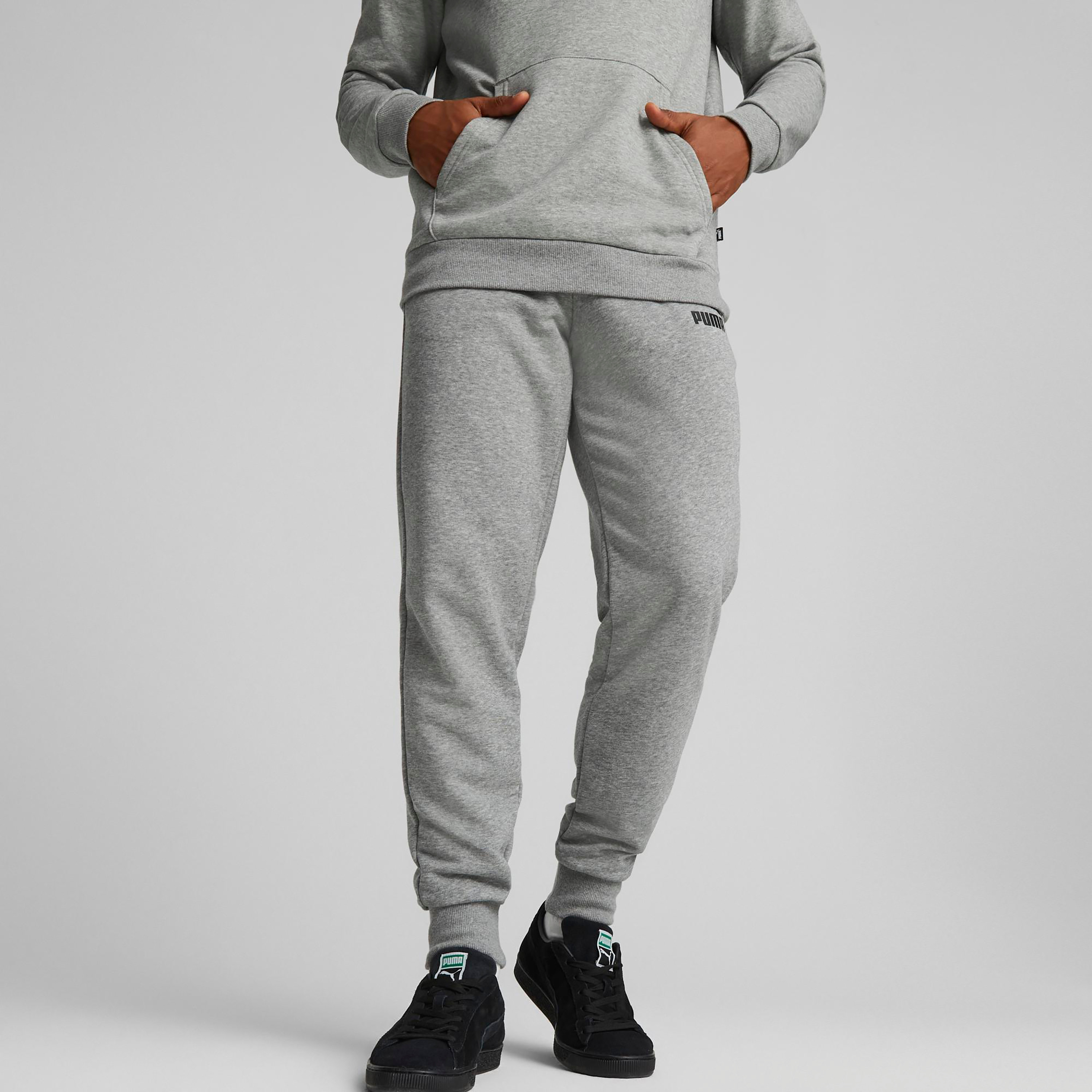 بنطال رياضي بشعار إي اس اس للرجال من بوما 58671603 | OE-men-clothing-sportswearandactivewear-bottoms-image-1