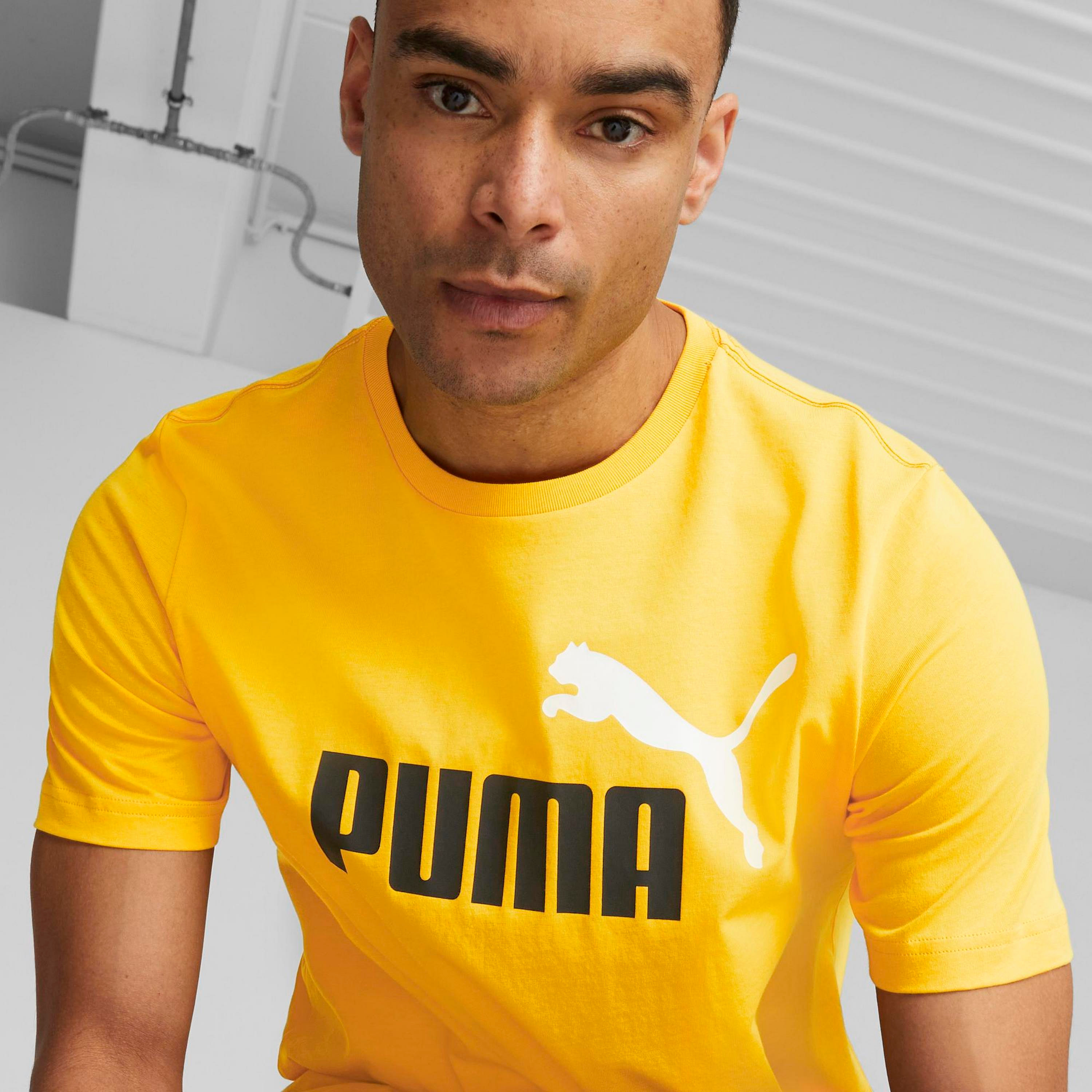 تي شيرت من بوما إسنشيال 2 كول لوجو للرجال | 586759-men-clothing-sportswearandactivewear-tshirtsandpolos-image-8