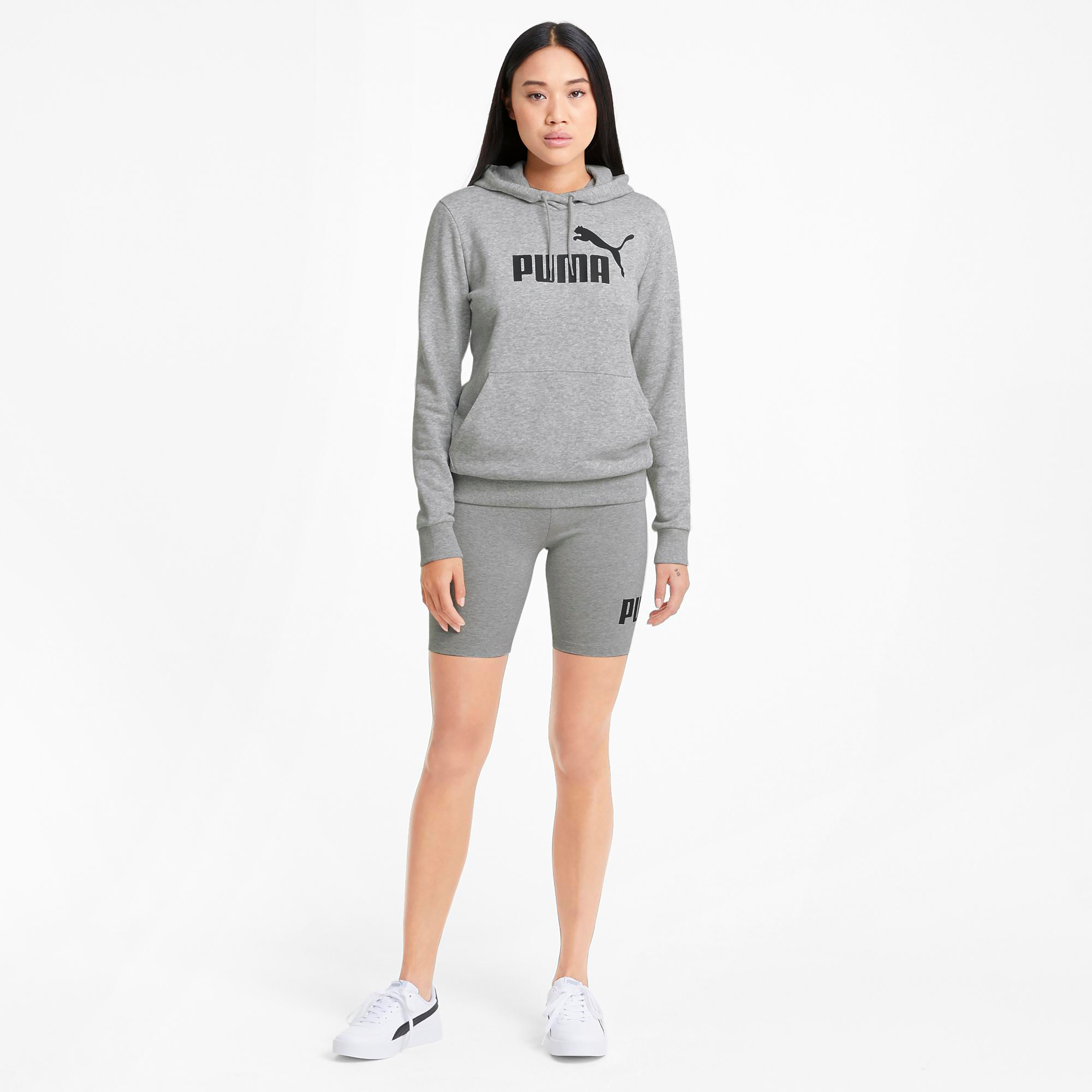 هودي بشعار إي اس اس للنساء من بوما 58679104 | OE-sports-women-clothing-hoodiesandsweatshirts-image-2