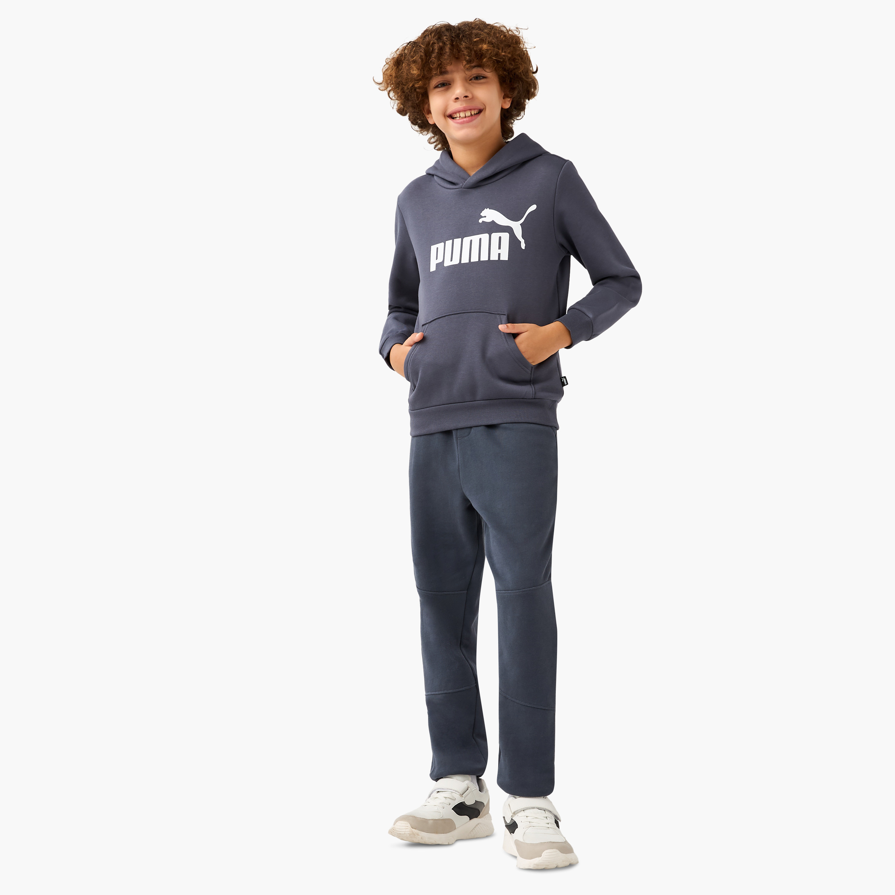 سويت شيرت بقبعة وأكمام طويلة مع جيوب كانجارو من بوما-sports-boys-clothing-tops-image-2