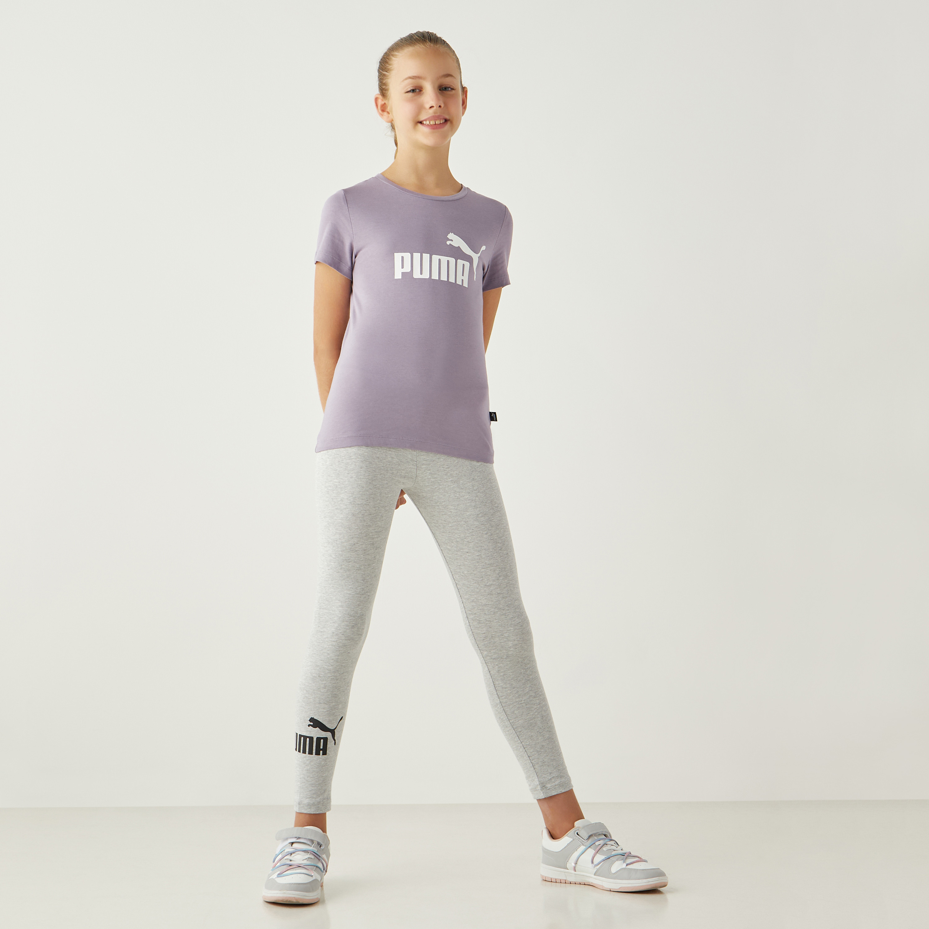 تيشيرت بياقة مستديرة وأكمام قصيرة وطبعات شعار من بوما-sports-girls-clothing-tops-image-2