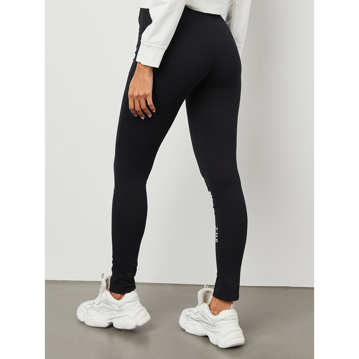 Styli Disney Lion King Graphic Print Legging-women-clothing-bottoms-leggings-image-4