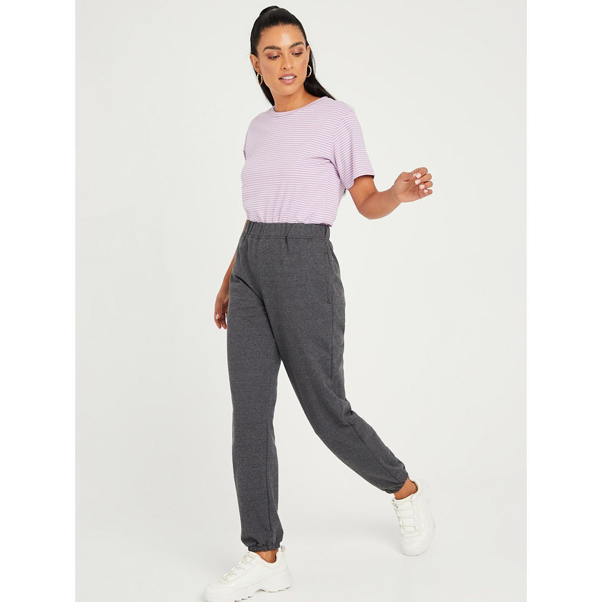 جوغر بقصة مريحة من ستايلي-women-clothing-bottoms-joggers-image-2
