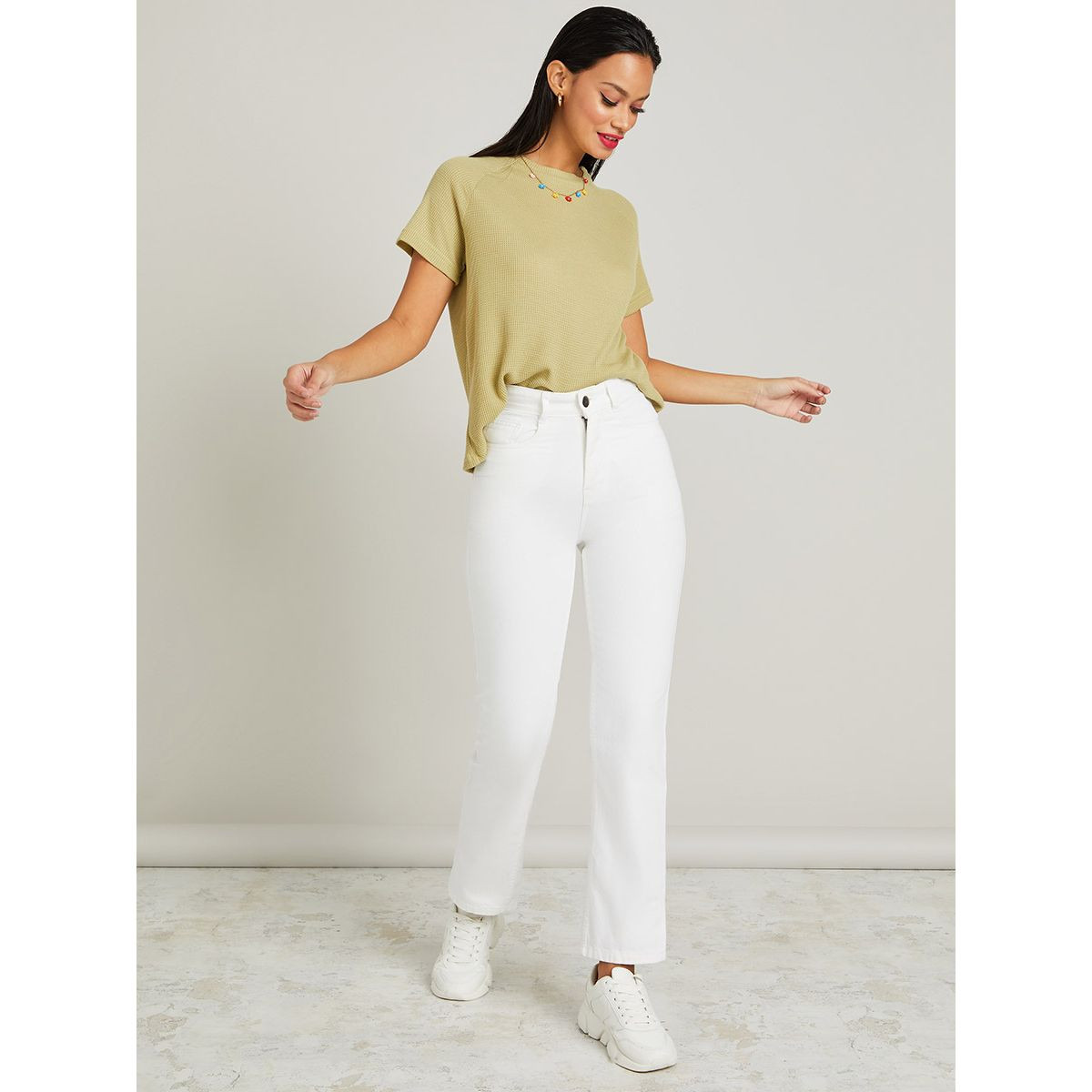 Styli Mid Waist Straight Leg Jeans-women-clothing-bottoms-jeans-image-2