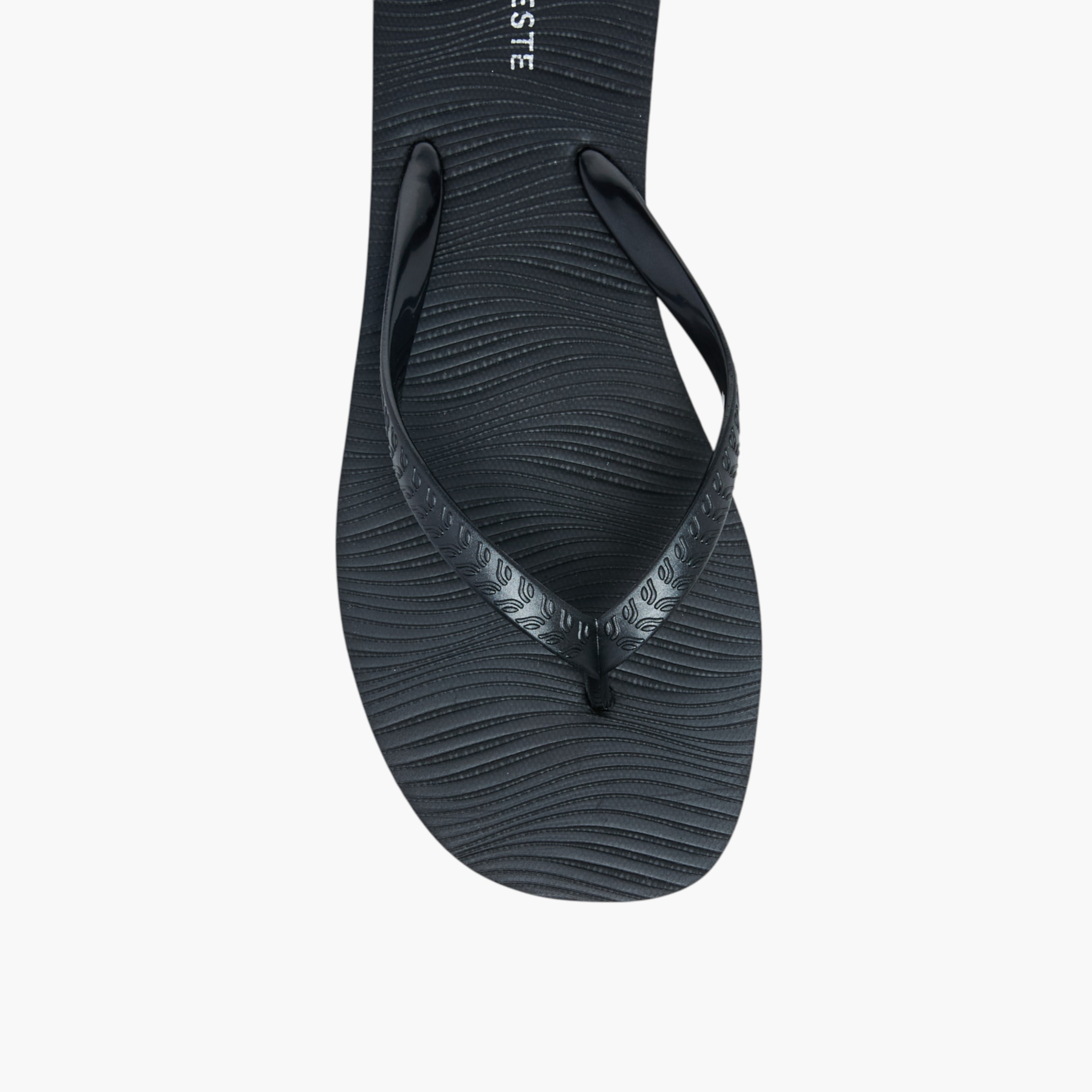 شبشب بحزام رفيع بارز الملمس للنساء من سيليست-women-shoes-flipflopsandslides-image-3
