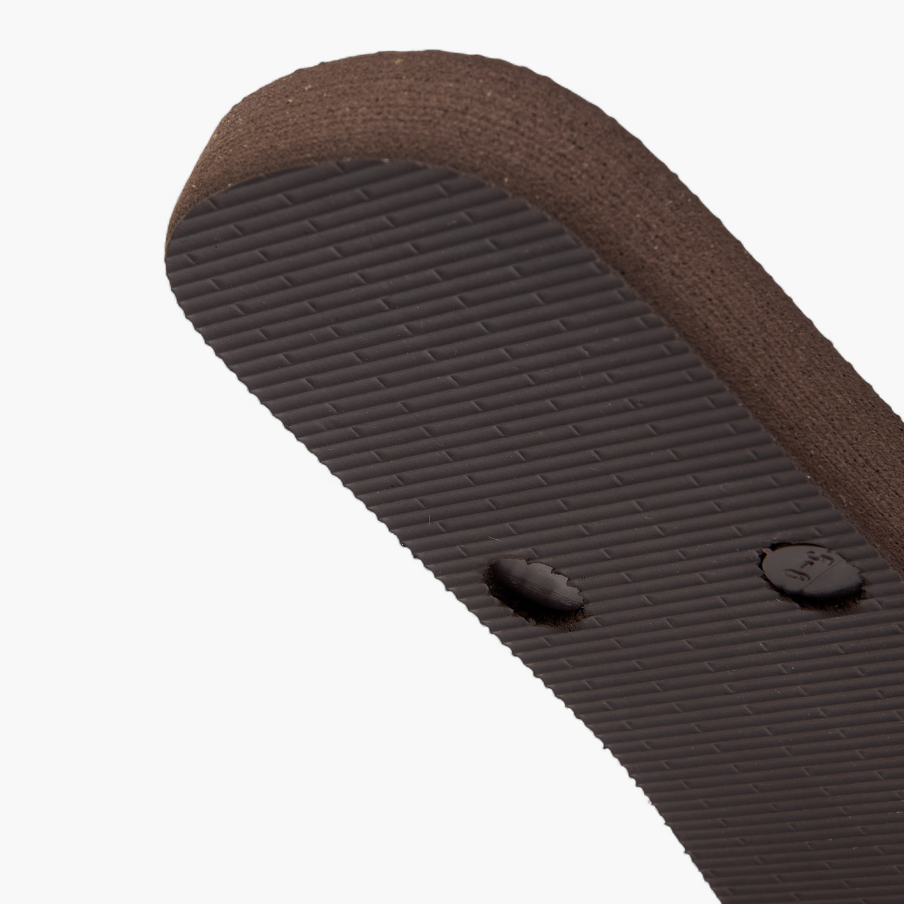 شبشب إصبع بزينة ميتاليك للنساء من سيليست-women-shoes-flipflopsandslides-image-4