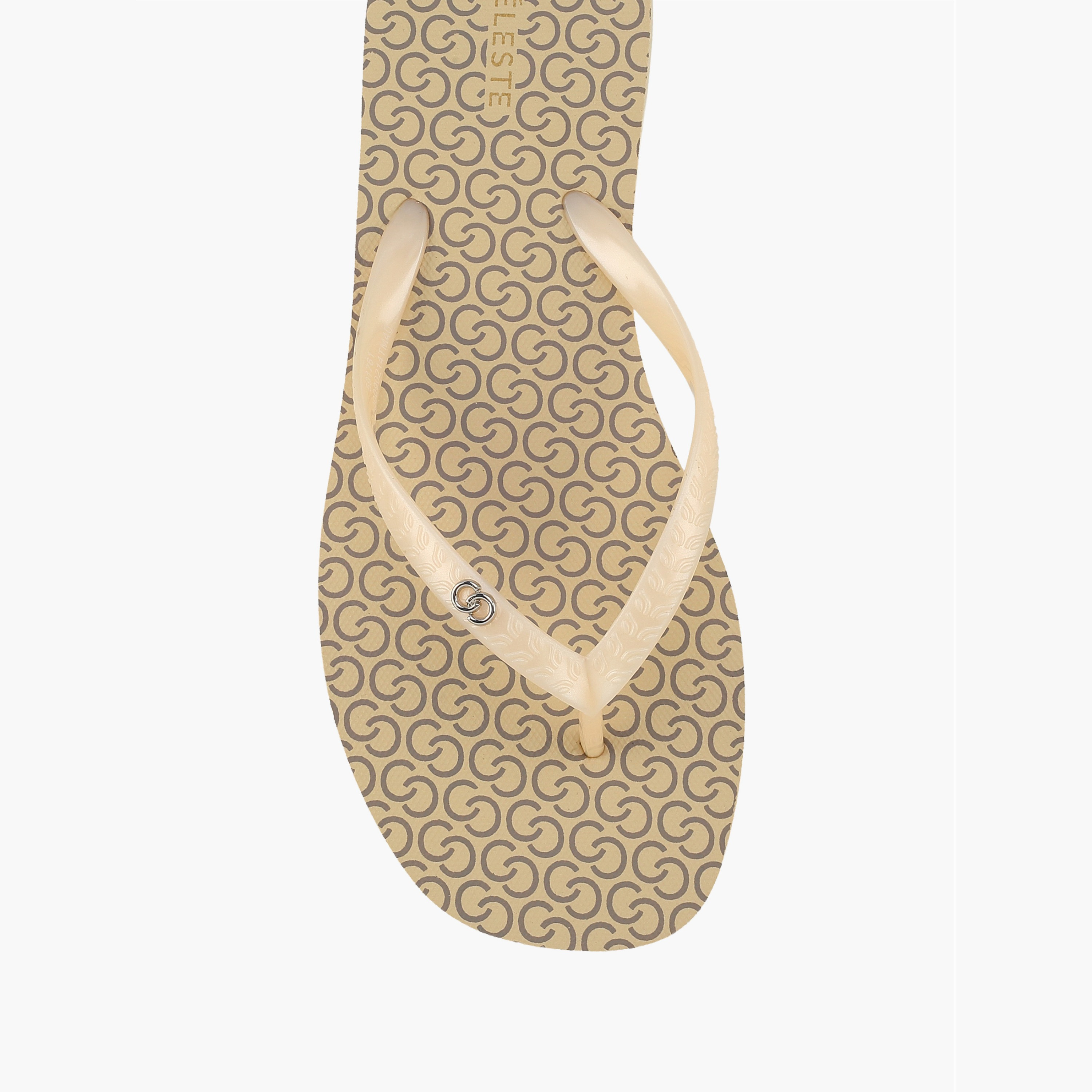 شبشب نسائي بطبعة المونوجرام من سيليست-women-shoes-flipflopsandslides-image-3