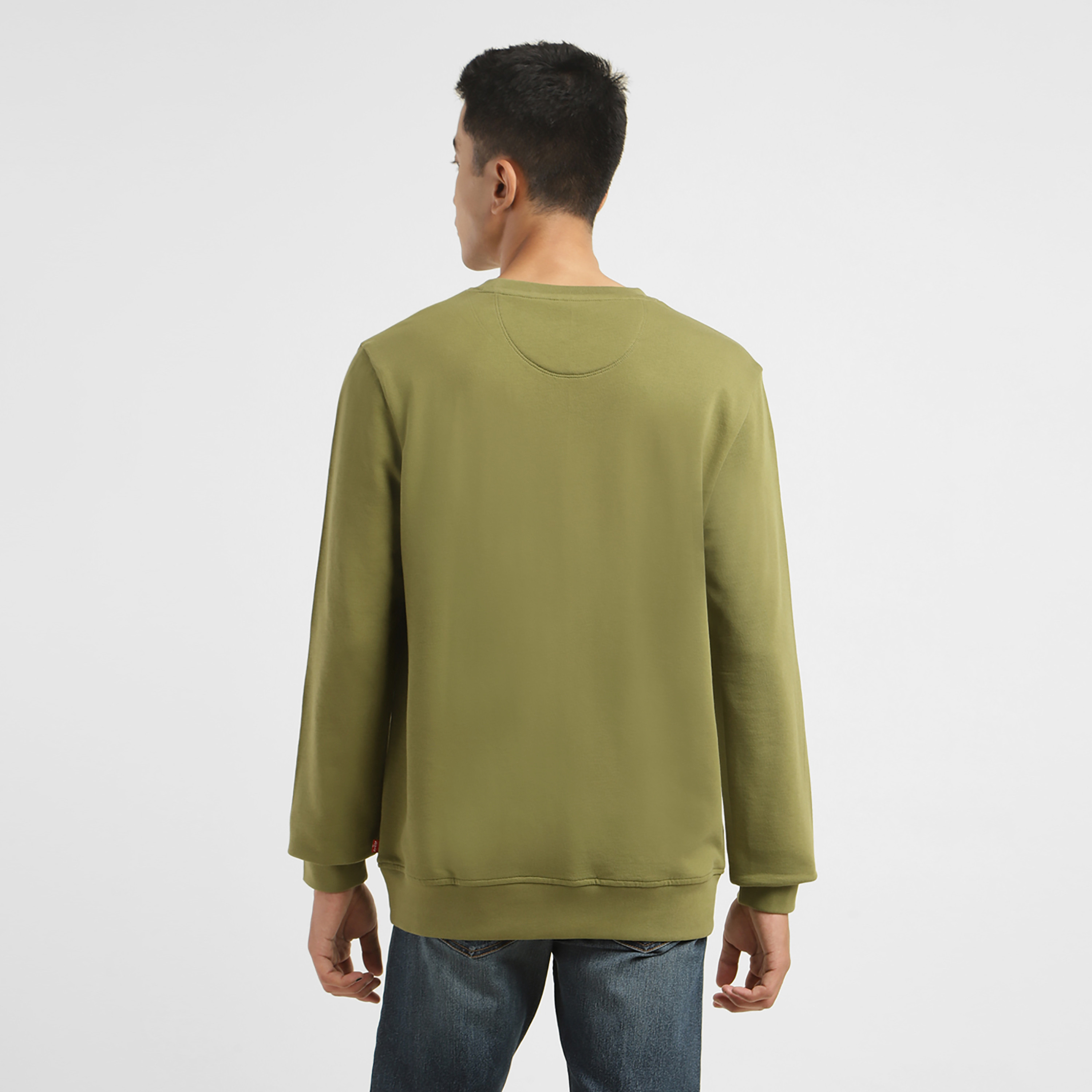 سويت شيرت من ليفايز بأكمام طويلة وياقة مستديرة لوجو-men-winterwear-hoodiesandsweatshirts-image-4