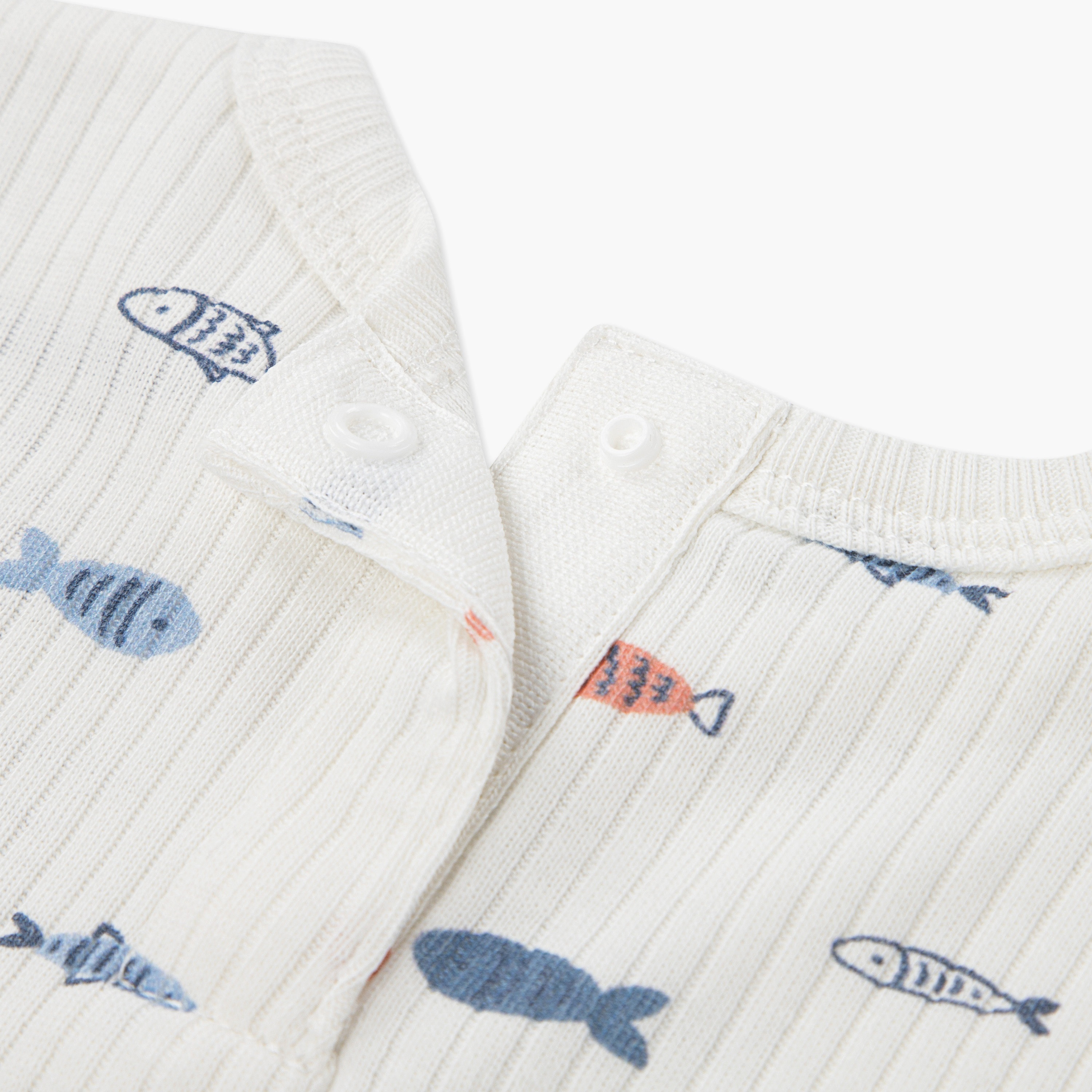 طقم تيشيرت مخطط وسالوبيت (دنغري) بأكمام قصيرة من هجيز-baby-boys-clothing-setsandcoords-image-7