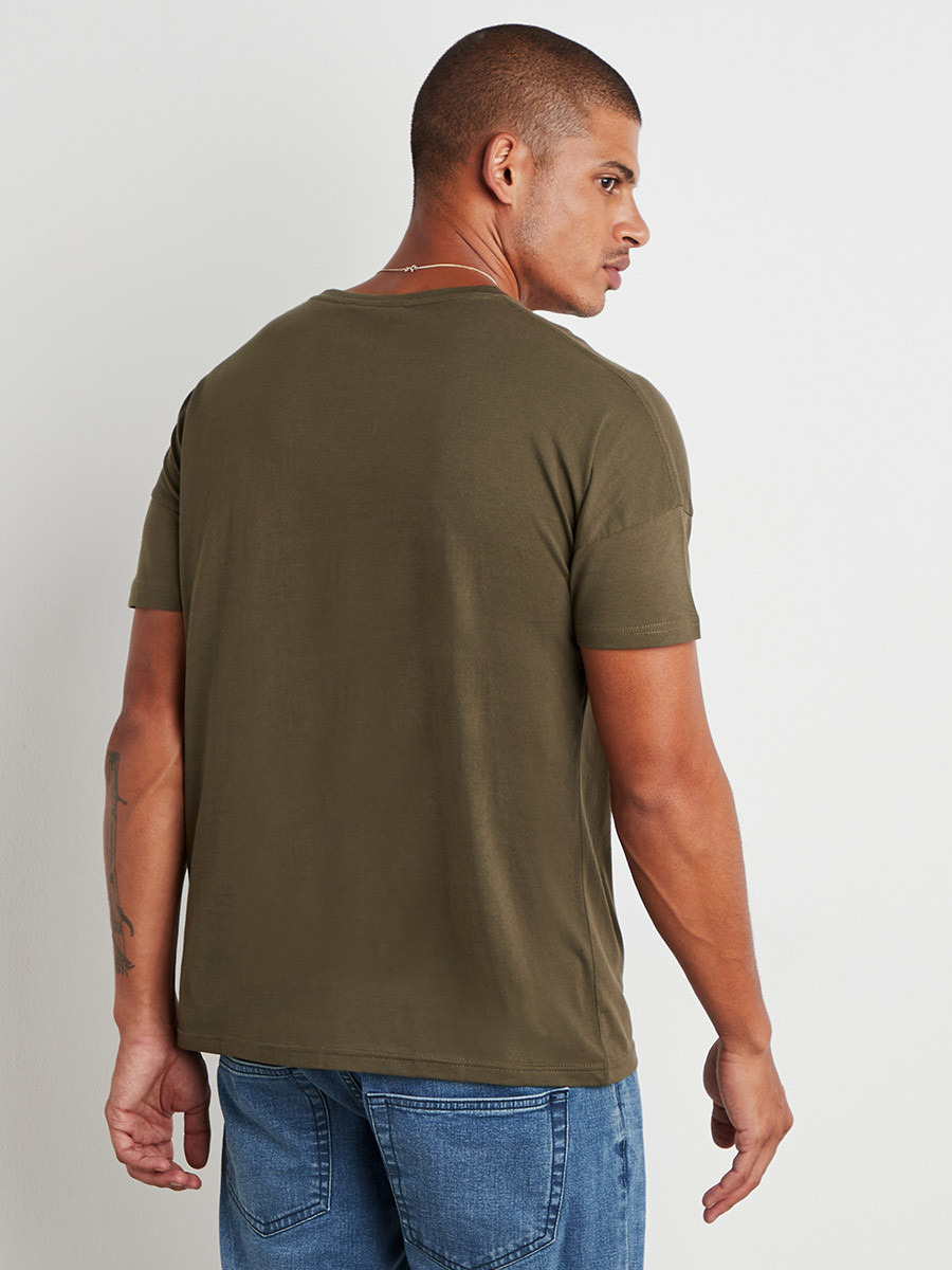 تيشيرت مطبوع بأكمام قصيرة من ستايلي-men-clothing-tshirtsandpolos-tshirts-image-4