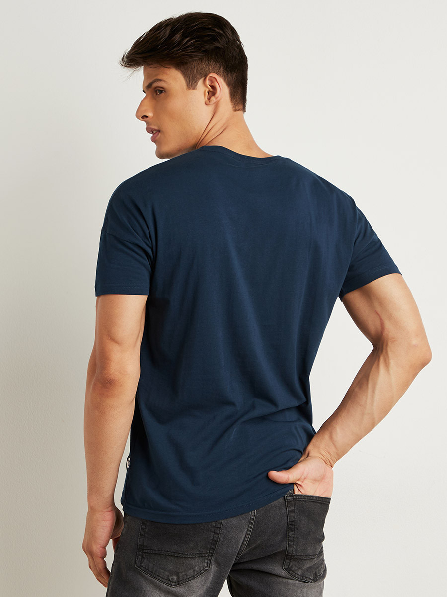 تيشيرت مطبوع بقصة واسعة من ستايلي-men-clothing-tshirtsandpolos-tshirts-image-3