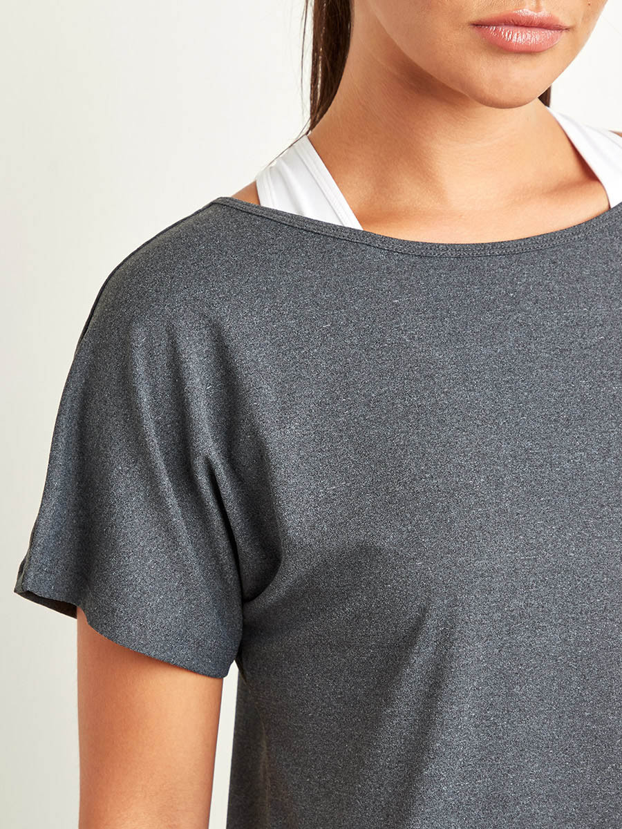تيشيرت رياضي بتفاصيل خلفية من ستايلي-sports-women-clothing-tshirtsandvests-image-5