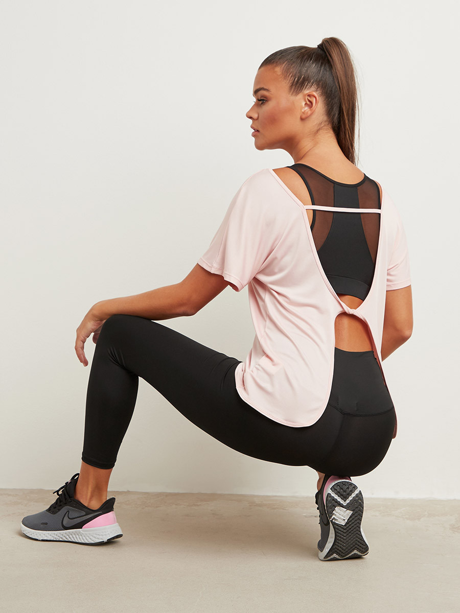 بلوزة يوجا بفتحة خلفية من ستايلي-sports-women-clothing-tshirtsandvests-image-3