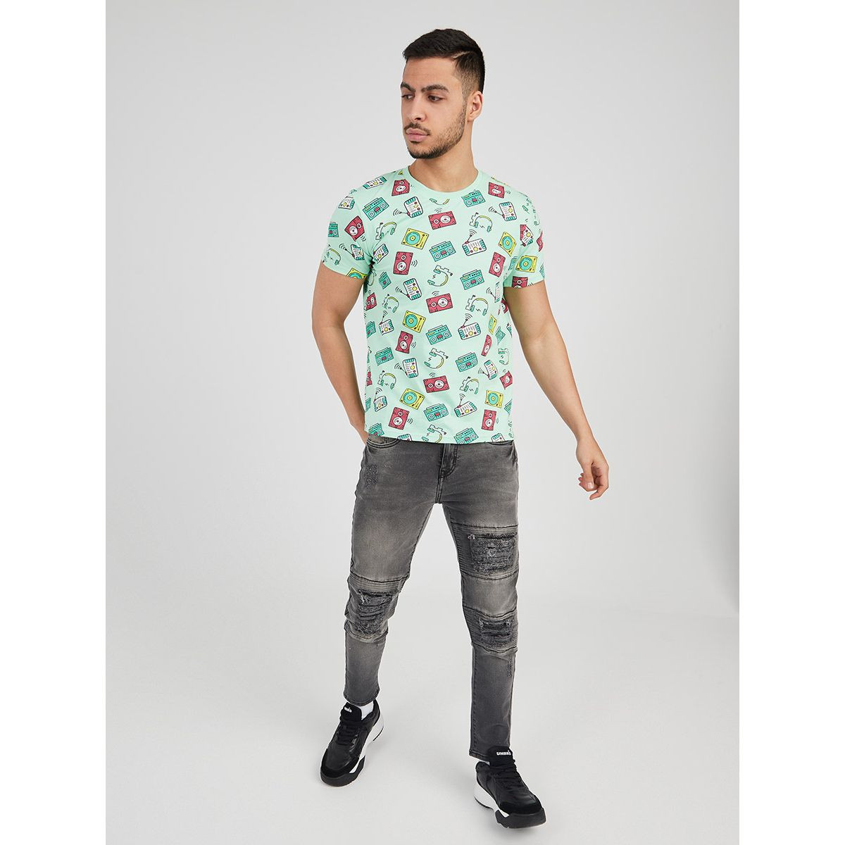 تيشيرت مطبع بقصة عادية من ستايلي-men-clothing-tshirtsandpolos-tshirts-image-2