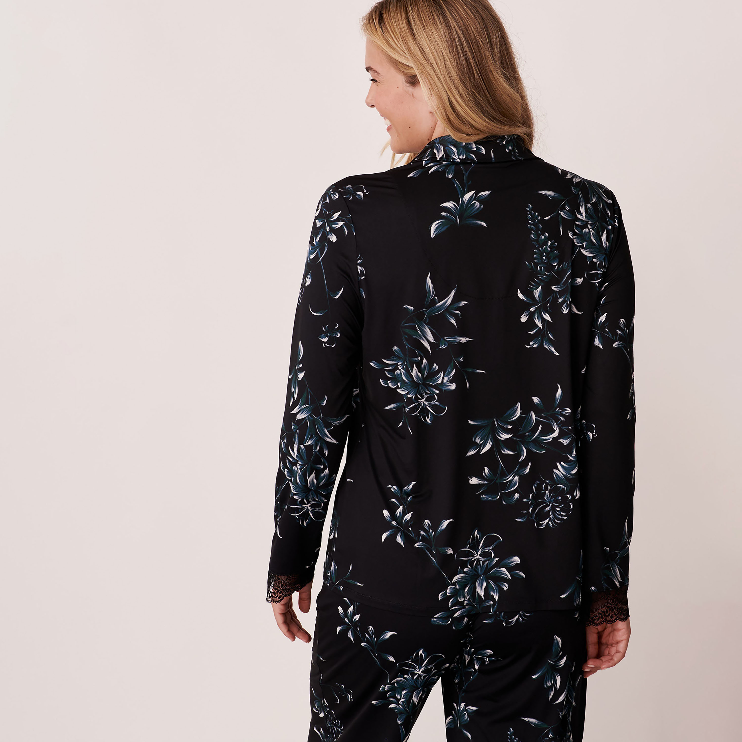 La Vie en Rose Floral Long Sleeves Shirt-women-clothing-nightwear-pyjamas-tops-image-2