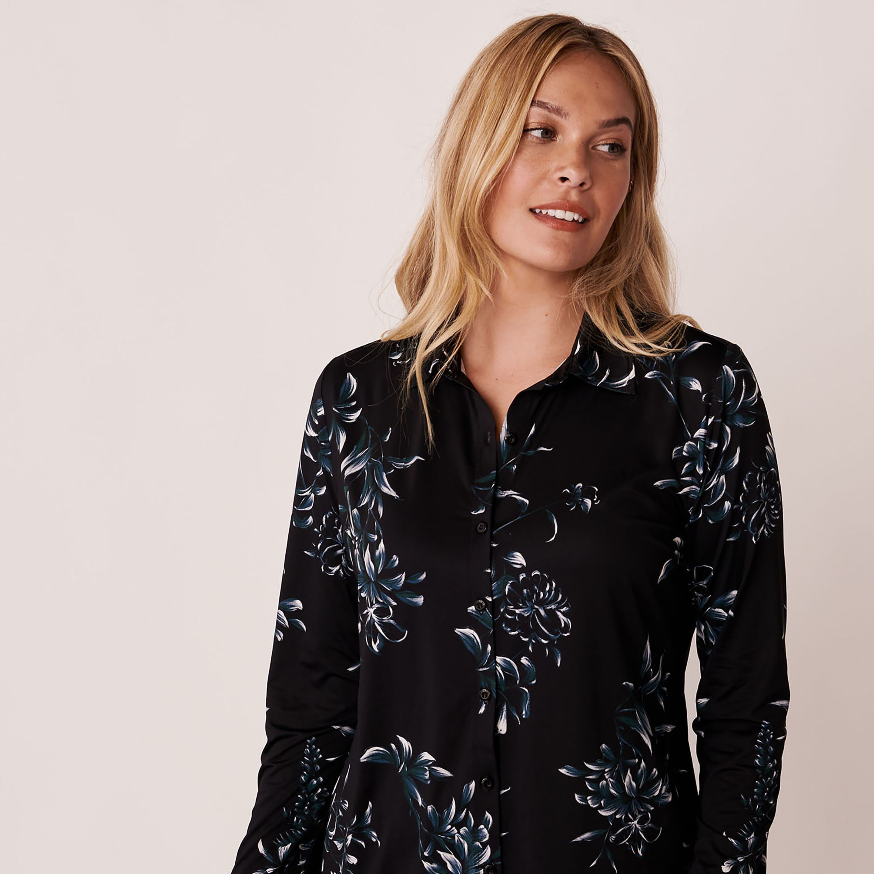 La Vie en Rose Floral Long Sleeves Shirt-women-clothing-nightwear-pyjamas-tops-image-3