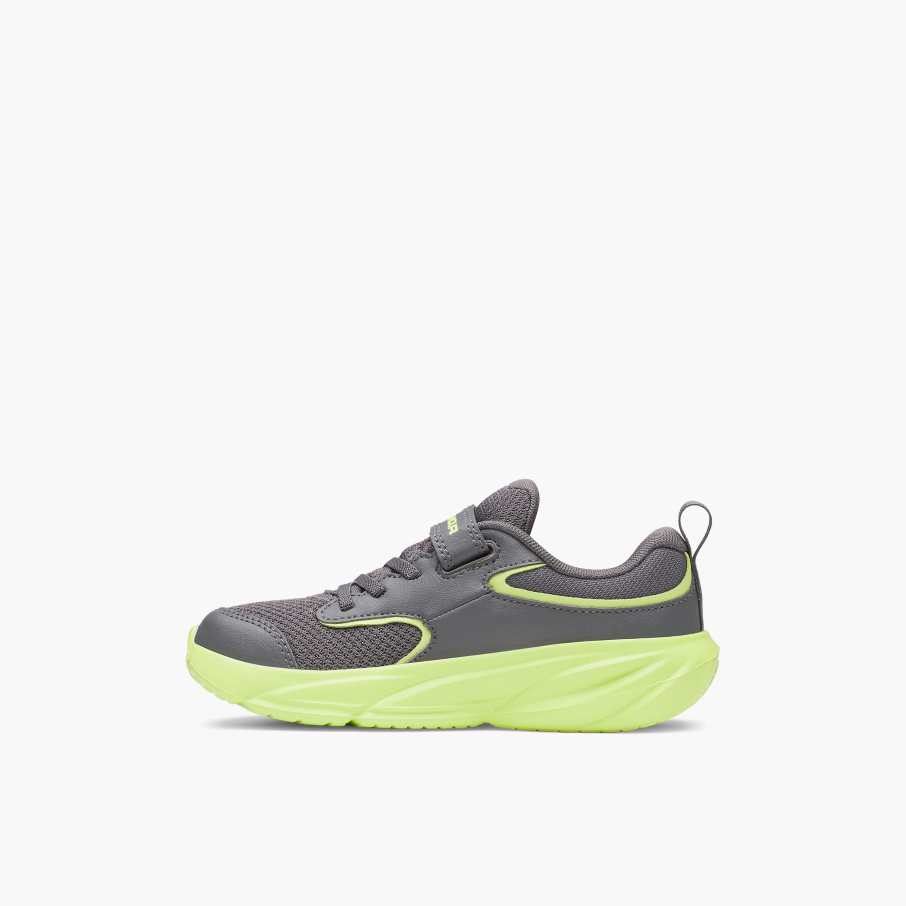 اندر آرمور - حذاء رياضي سيرج 5 للأولاد بشريط لاصق | 6010434-sports-boys-shoes-image-3