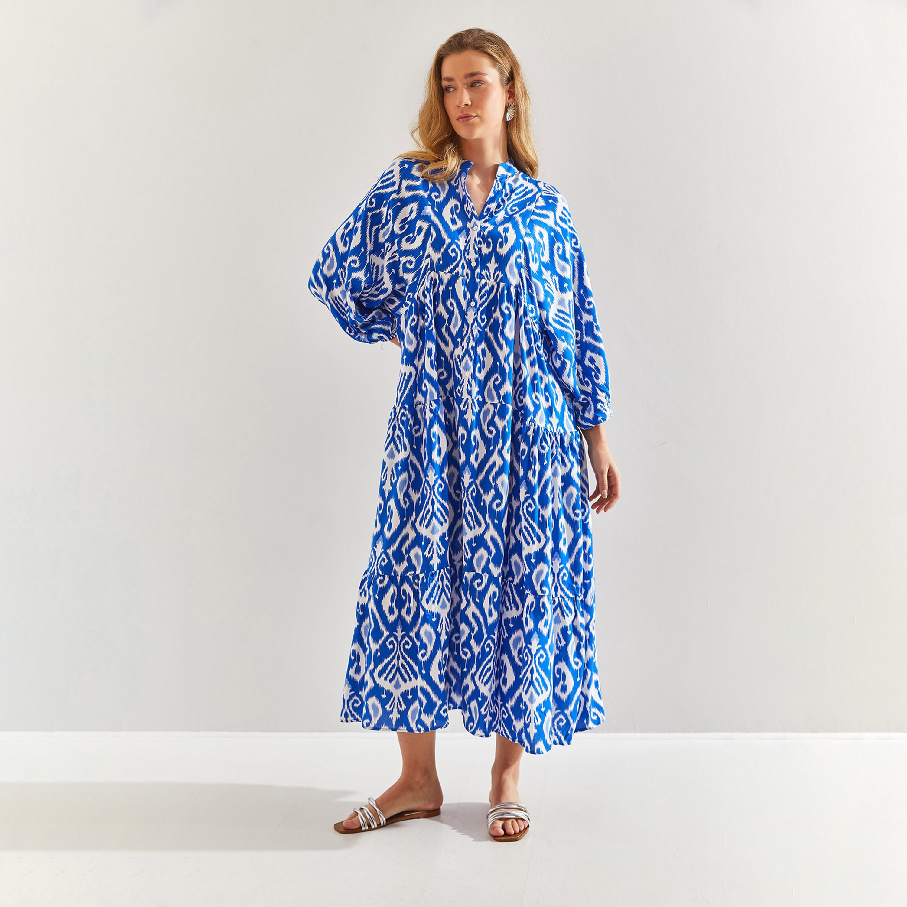 فستان ماكسي متعدد الطبقات إيكات ماندارين بأكمام مرنة للنساء من بيانكو لوتشي-women-clothing-dresses-image-2