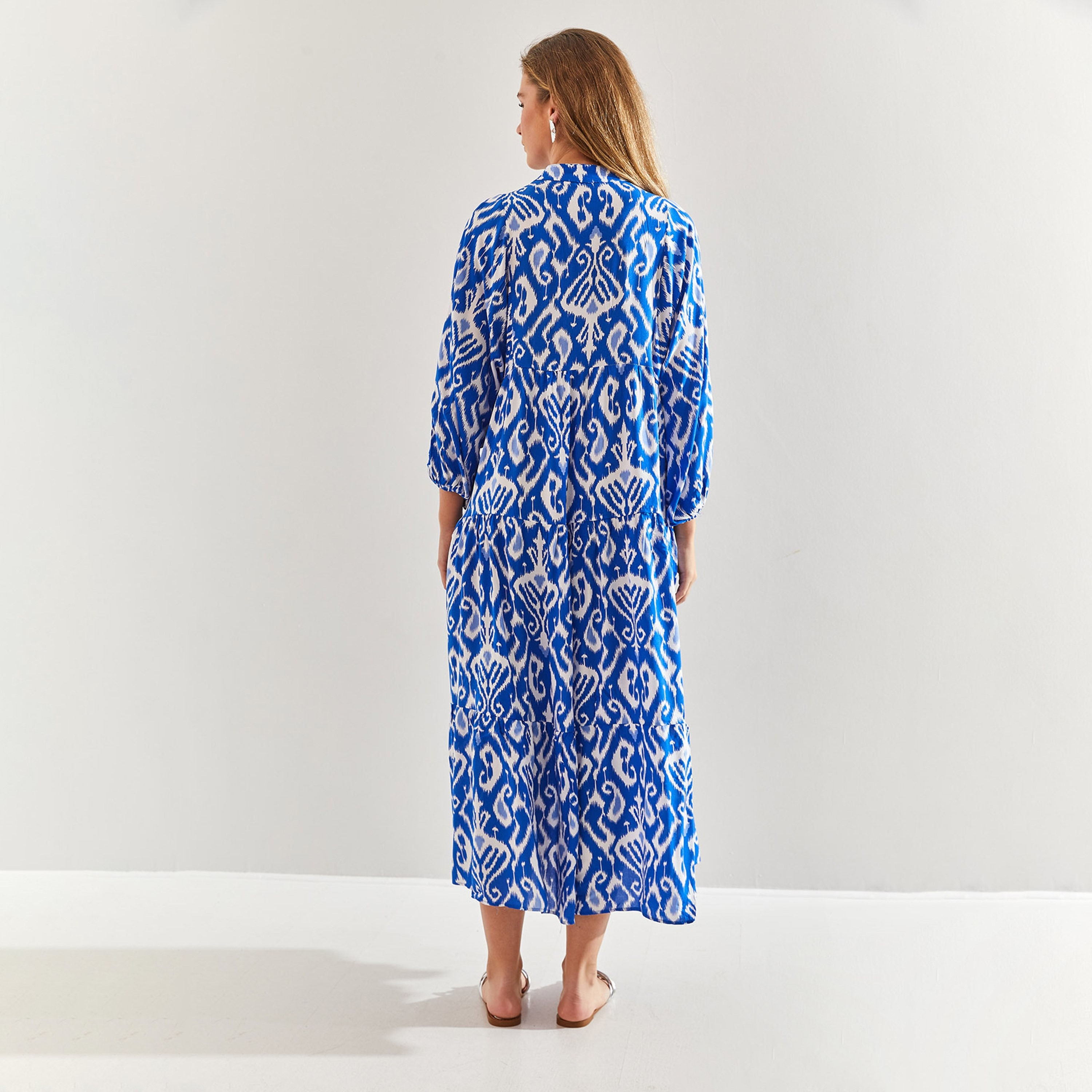 فستان ماكسي متعدد الطبقات إيكات ماندارين بأكمام مرنة للنساء من بيانكو لوتشي-women-clothing-dresses-image-3