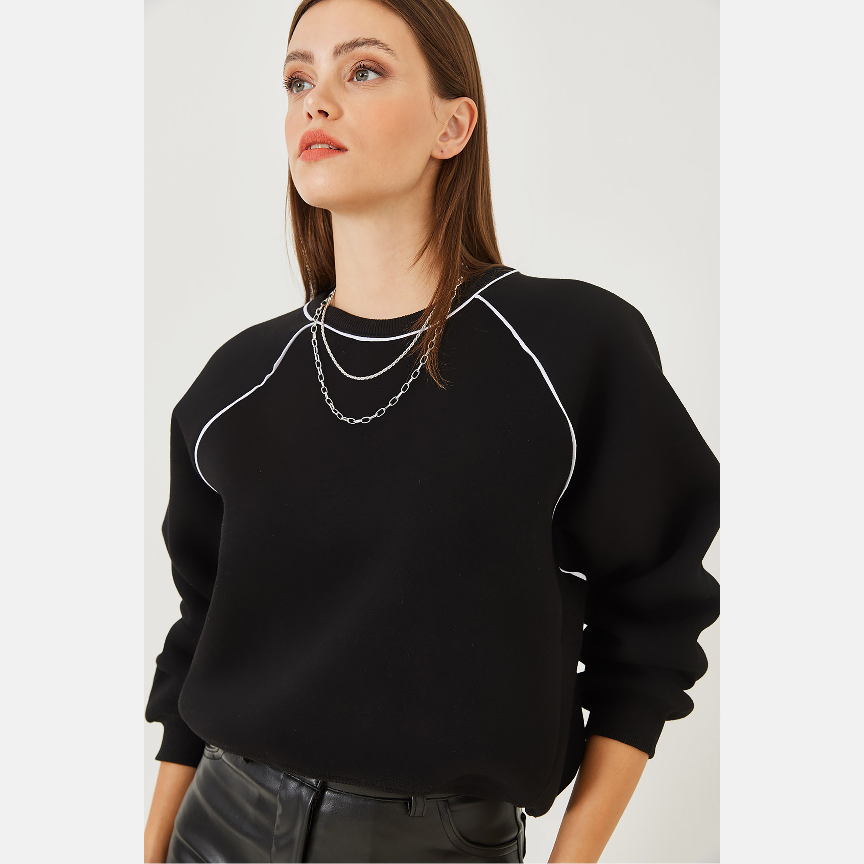 Bianco Lucci Women's Sweatshirt-women-winterwear-hoodiesandsweatshirts-sweatshirts-image-4
