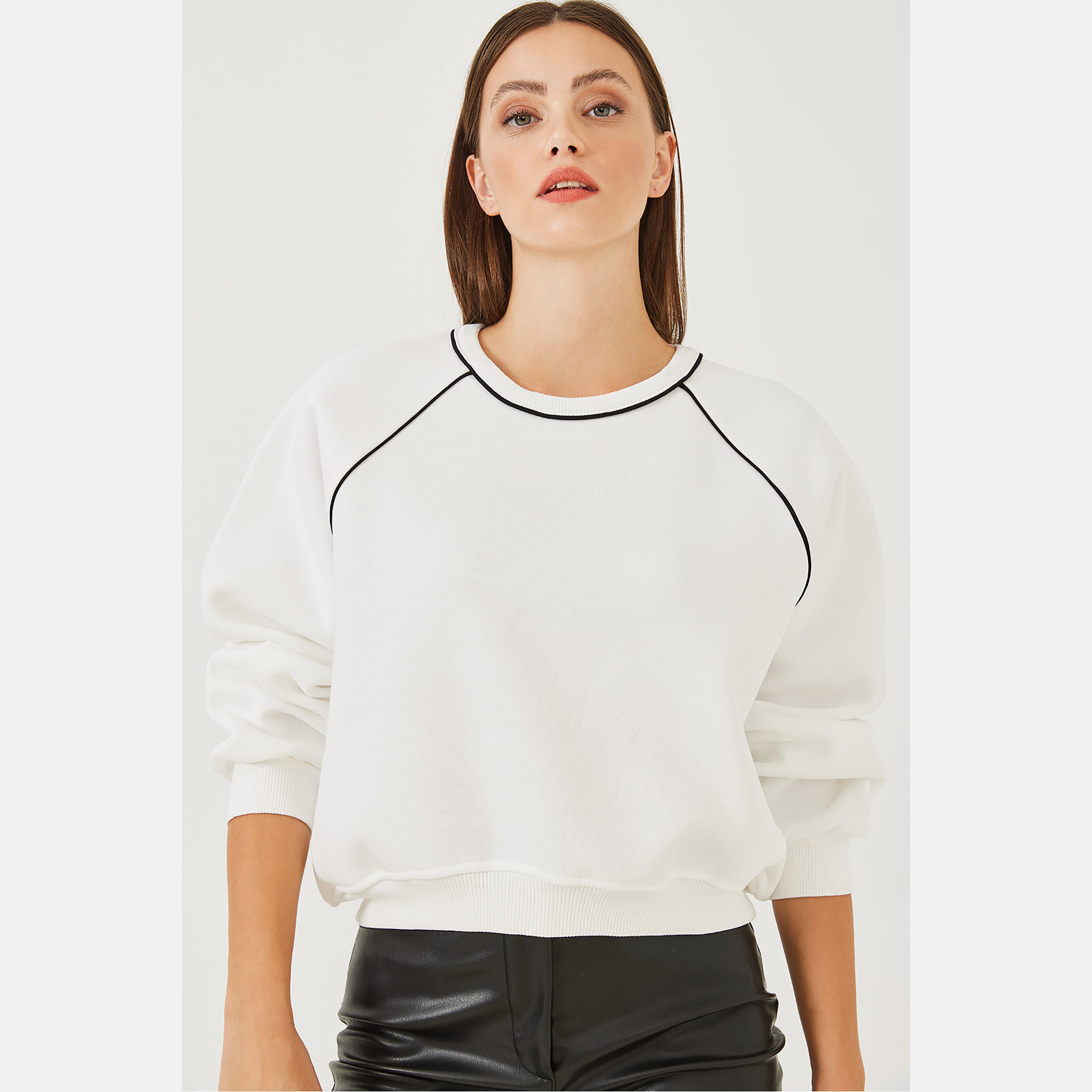 Bianco Lucci Women's Sweatshirt-women-winterwear-hoodiesandsweatshirts-sweatshirts-image-7