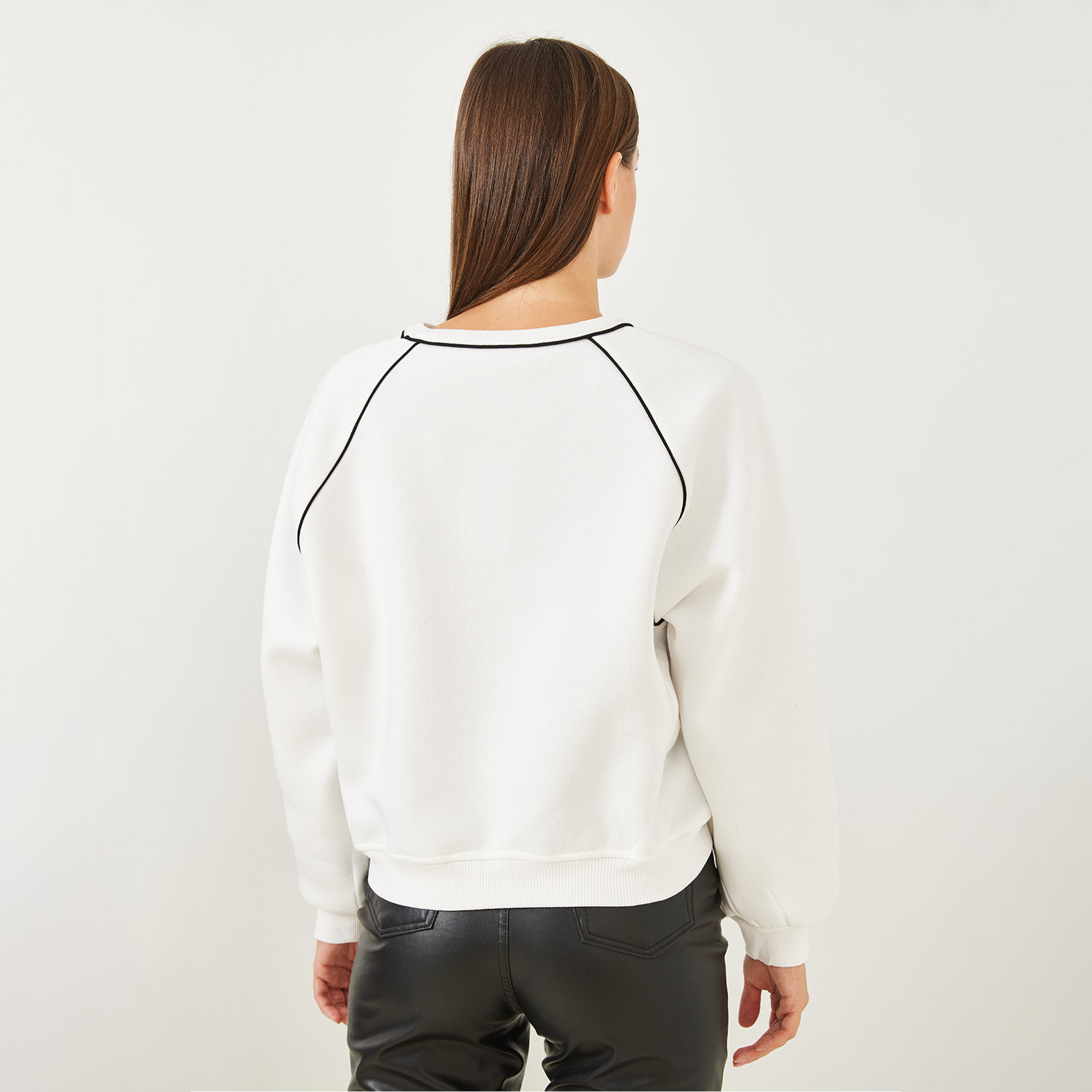 Bianco Lucci Women's Sweatshirt-women-winterwear-hoodiesandsweatshirts-sweatshirts-image-3