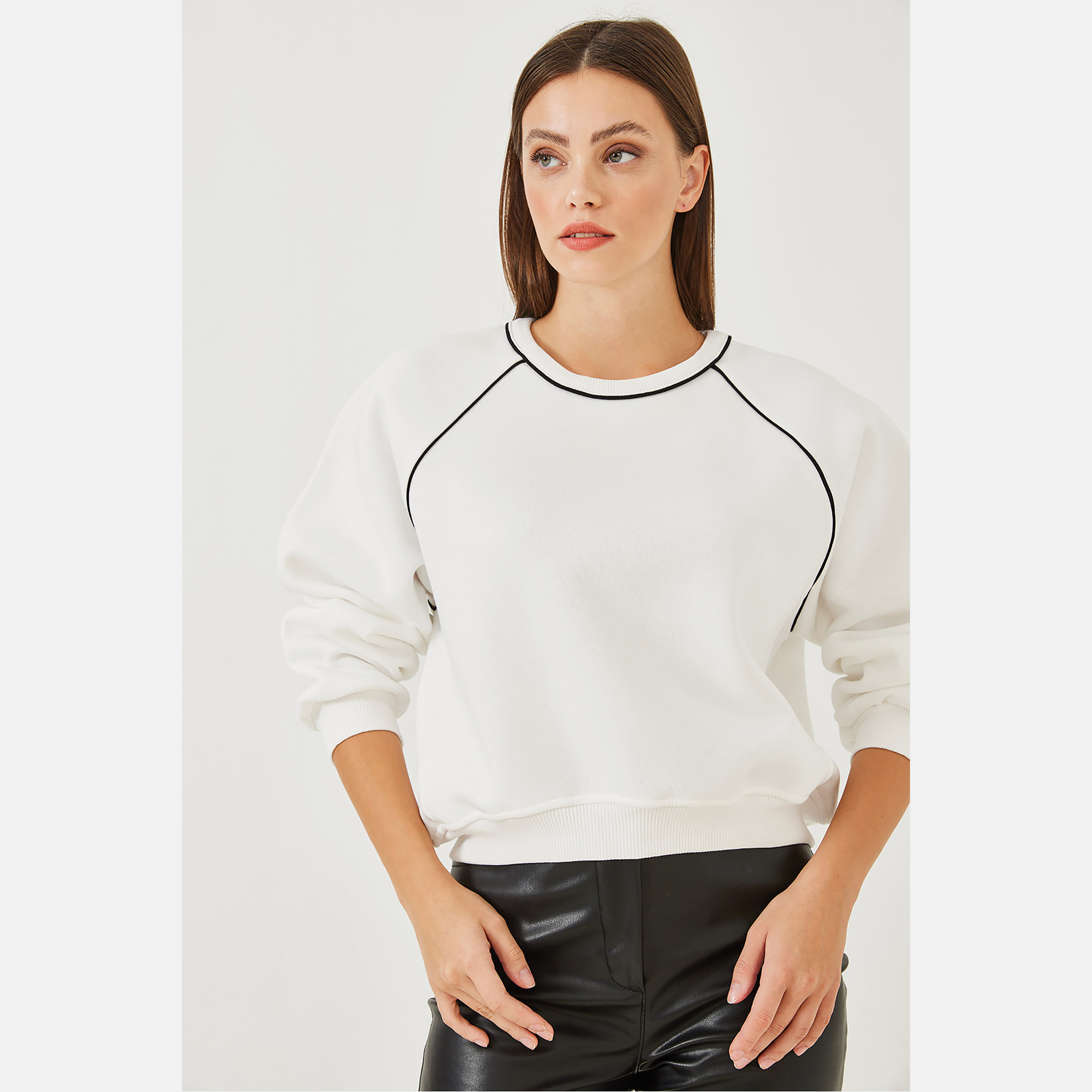 Bianco Lucci Women's Sweatshirt-women-winterwear-hoodiesandsweatshirts-sweatshirts-image-10
