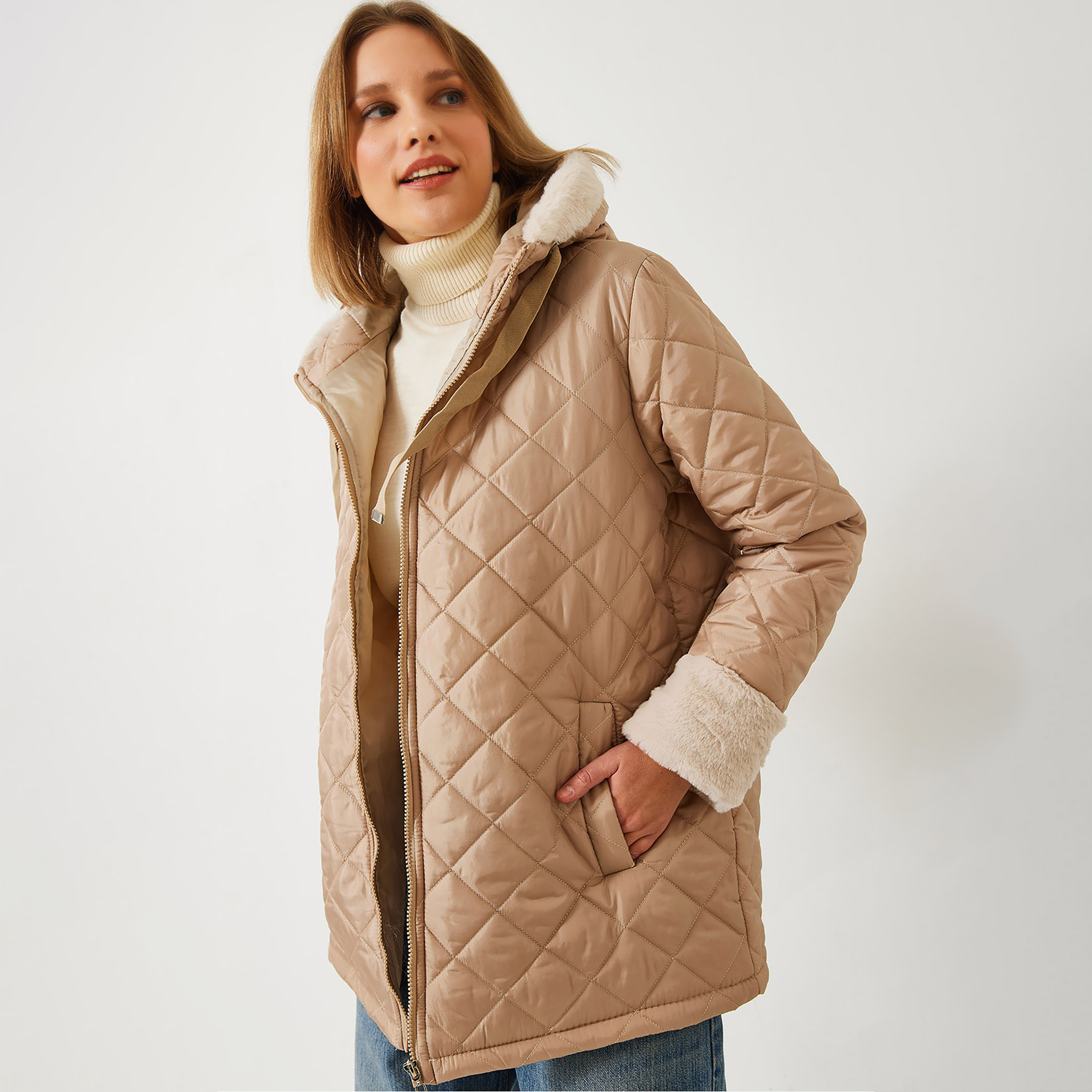 Bianco Lucci Hooded Neck Beige Women's Quilted Jacket-women-clothing-coatsandjackets-jackets-image-4