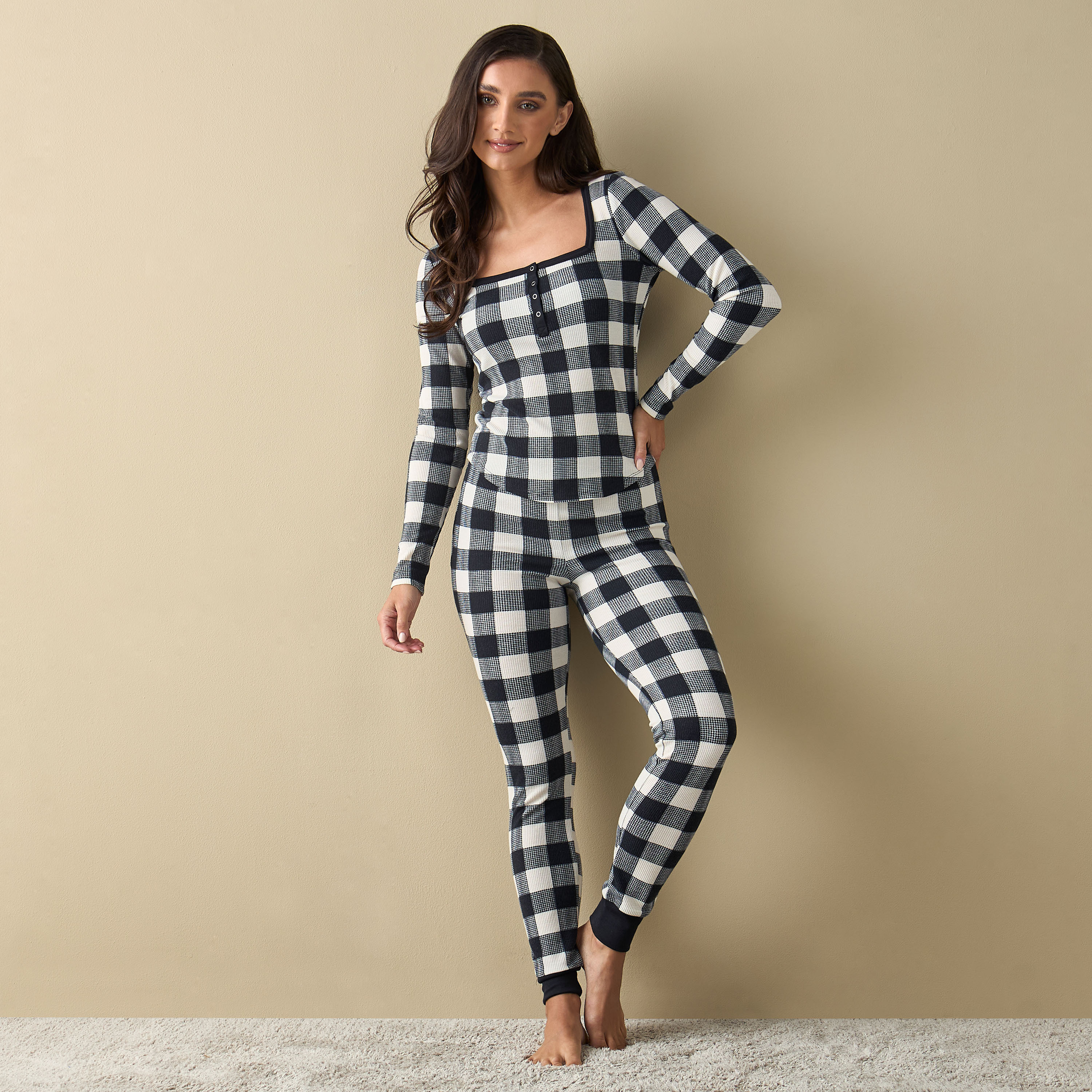 بلوزة كاروهات بياقة مربعة وأكمام طويلة من لاسنزا-women-clothing-nightwear-pyjamas-tops-image-7