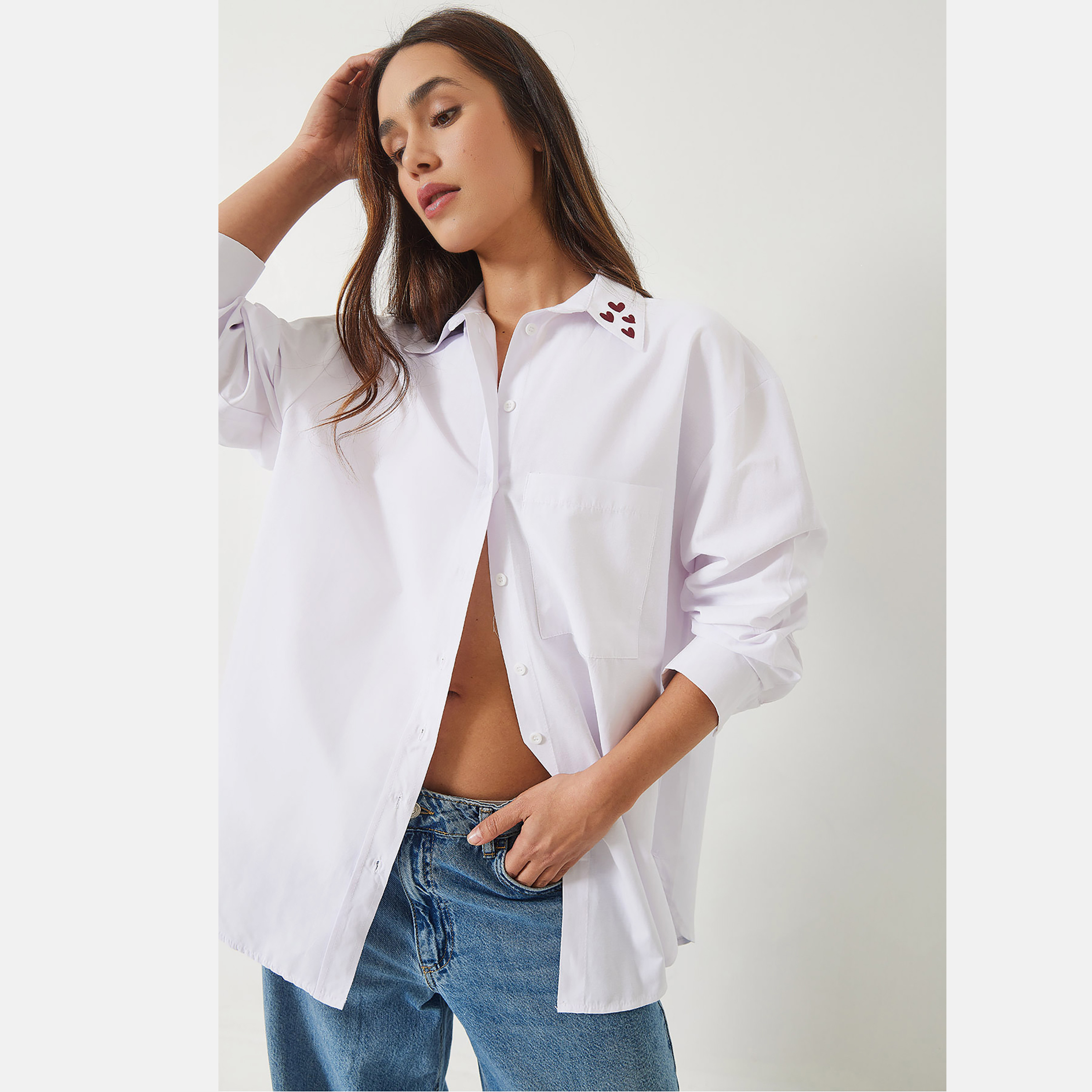 قميص نسائي باللون الأبيض بياقة من بيانكو لوتشي-women-clothing-shirtsandblouses-shirts-image-5
