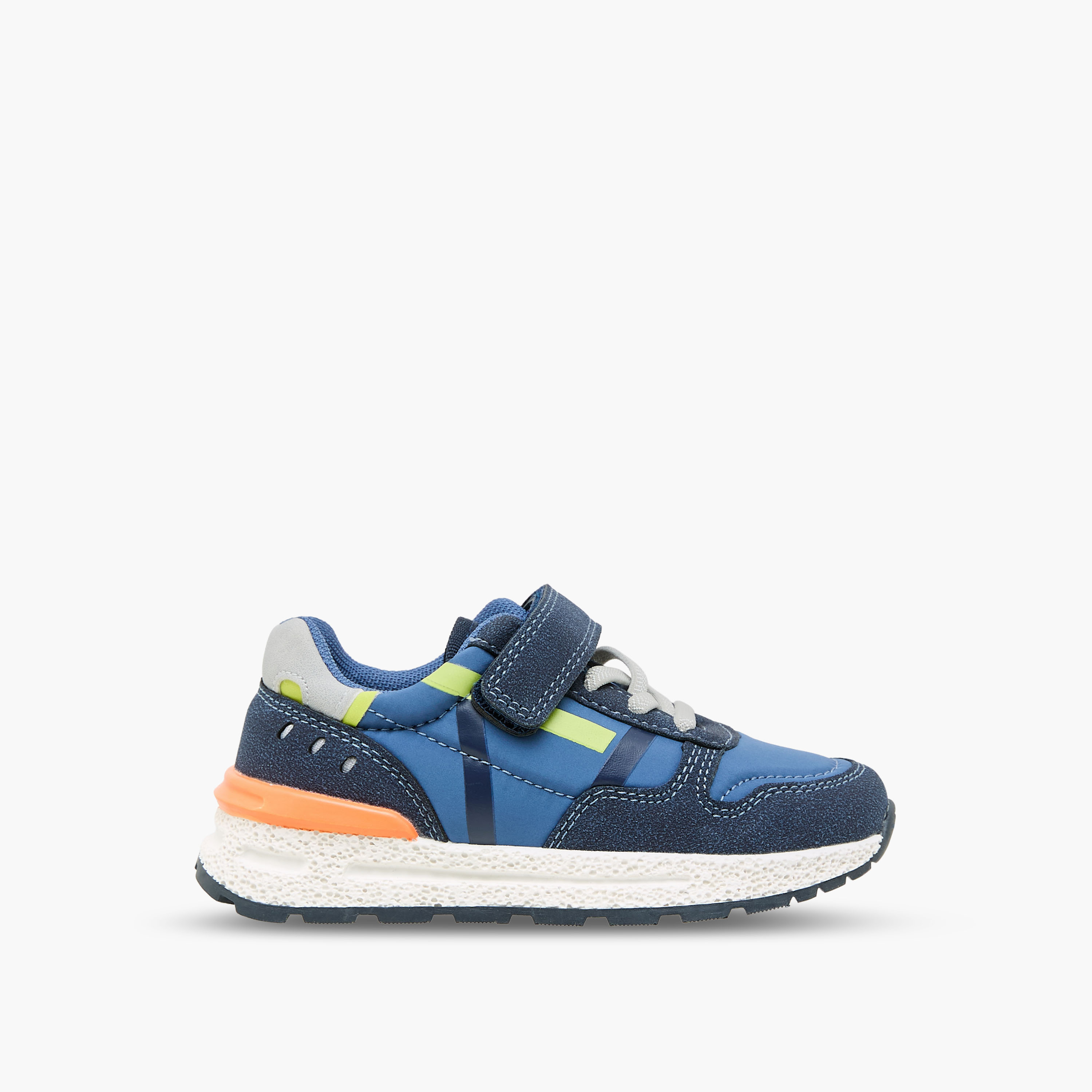حذاء سنيكرز بشريط إغلاق لاصق للأولاد من جونيورز-boys-shoes-sneakers-image-3
