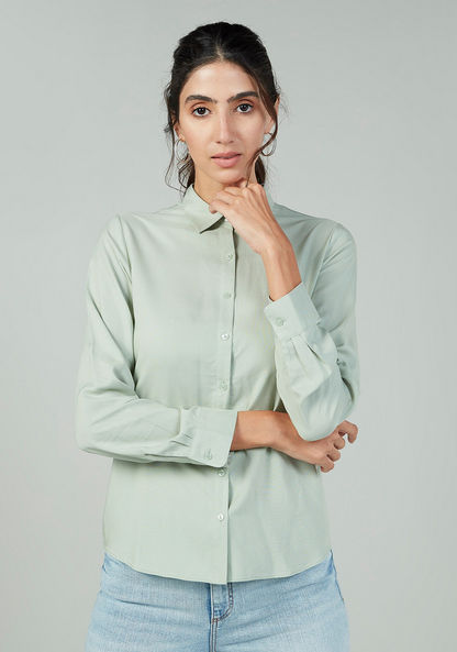 Plain Shirt with Long Sleeves and Spread Collar