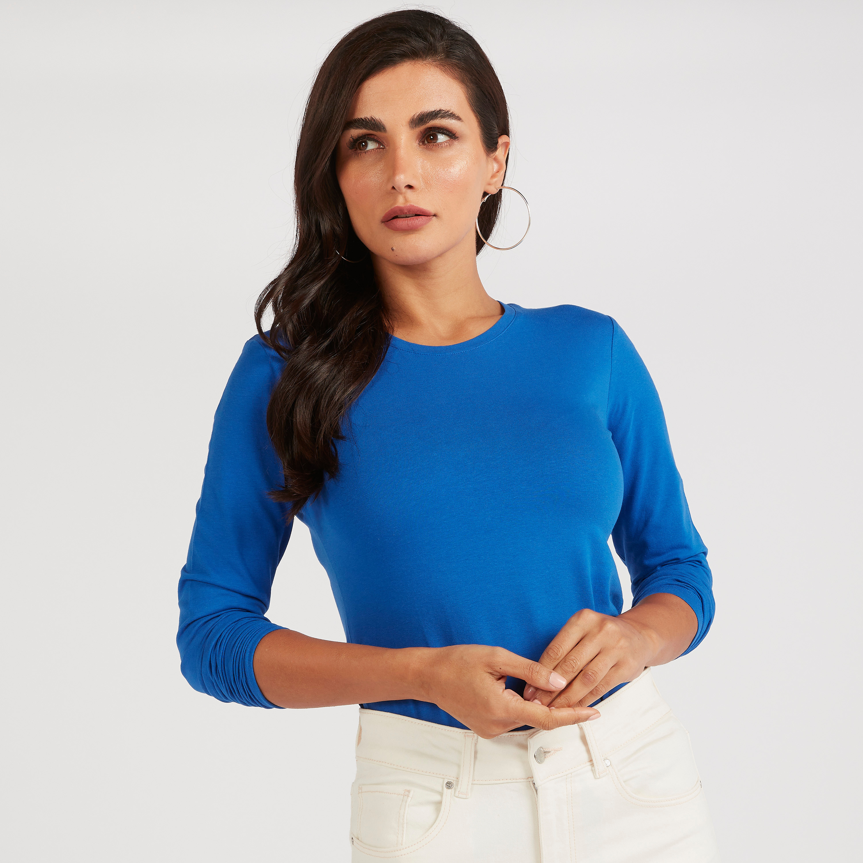 تيشيرت سادة بياقة ضيّقة وأكمام طويلة-women-clothing-tshirts-image-1
