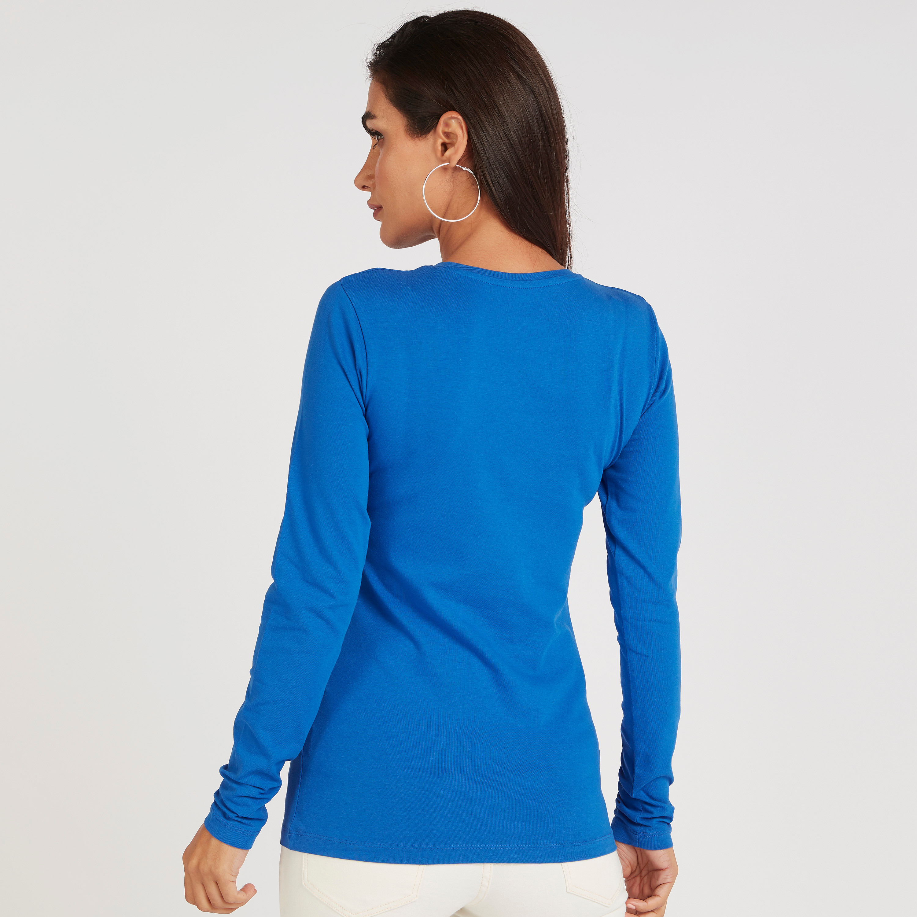 تيشيرت سادة بياقة ضيّقة وأكمام طويلة-women-clothing-tshirts-image-4
