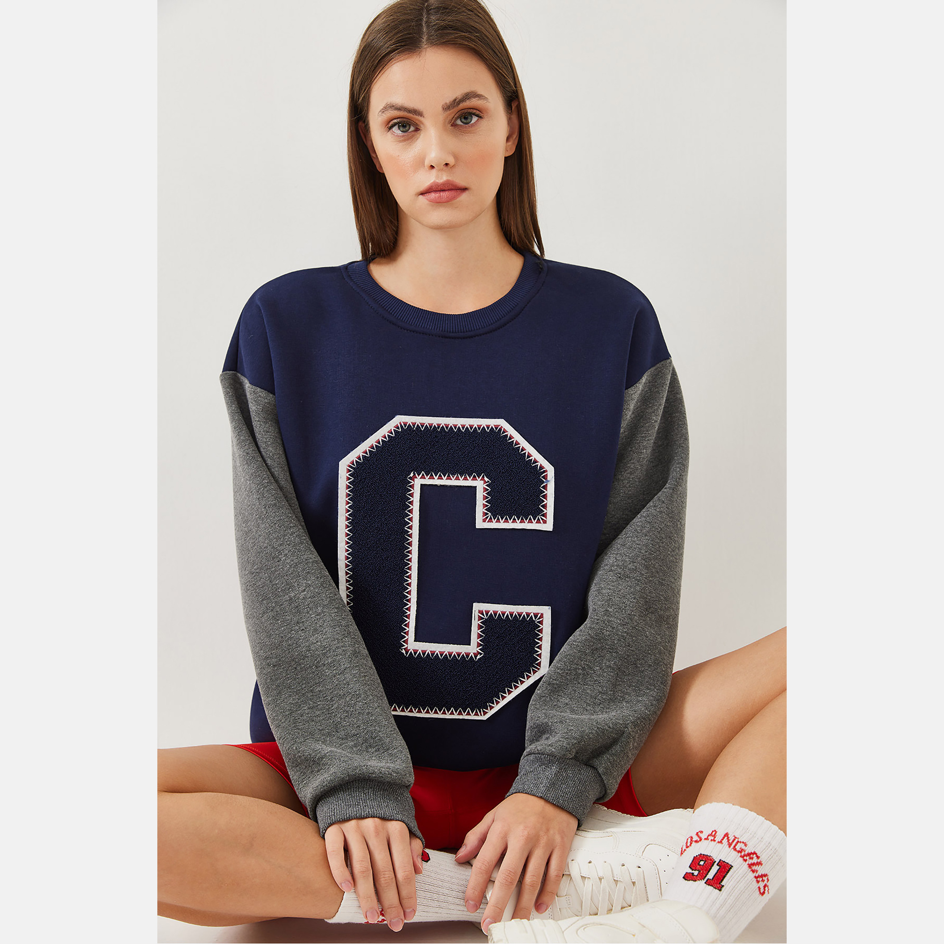 Bianco Lucci Chenille Embroidered Navy Women's Sweatshirt-women-winterwear-hoodiesandsweatshirts-sweatshirts-image-1