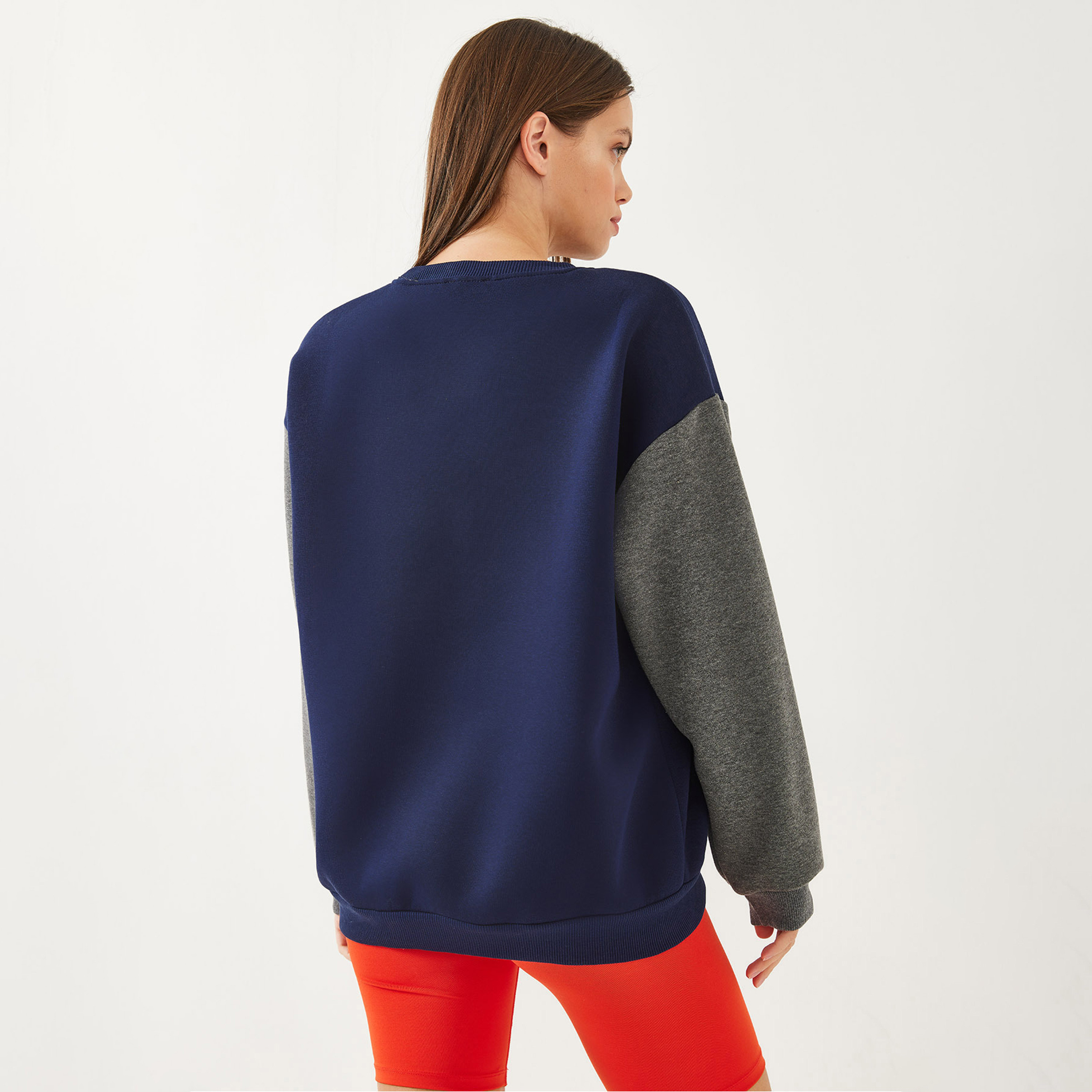 Bianco Lucci Chenille Embroidered Navy Women's Sweatshirt-women-winterwear-hoodiesandsweatshirts-sweatshirts-image-3