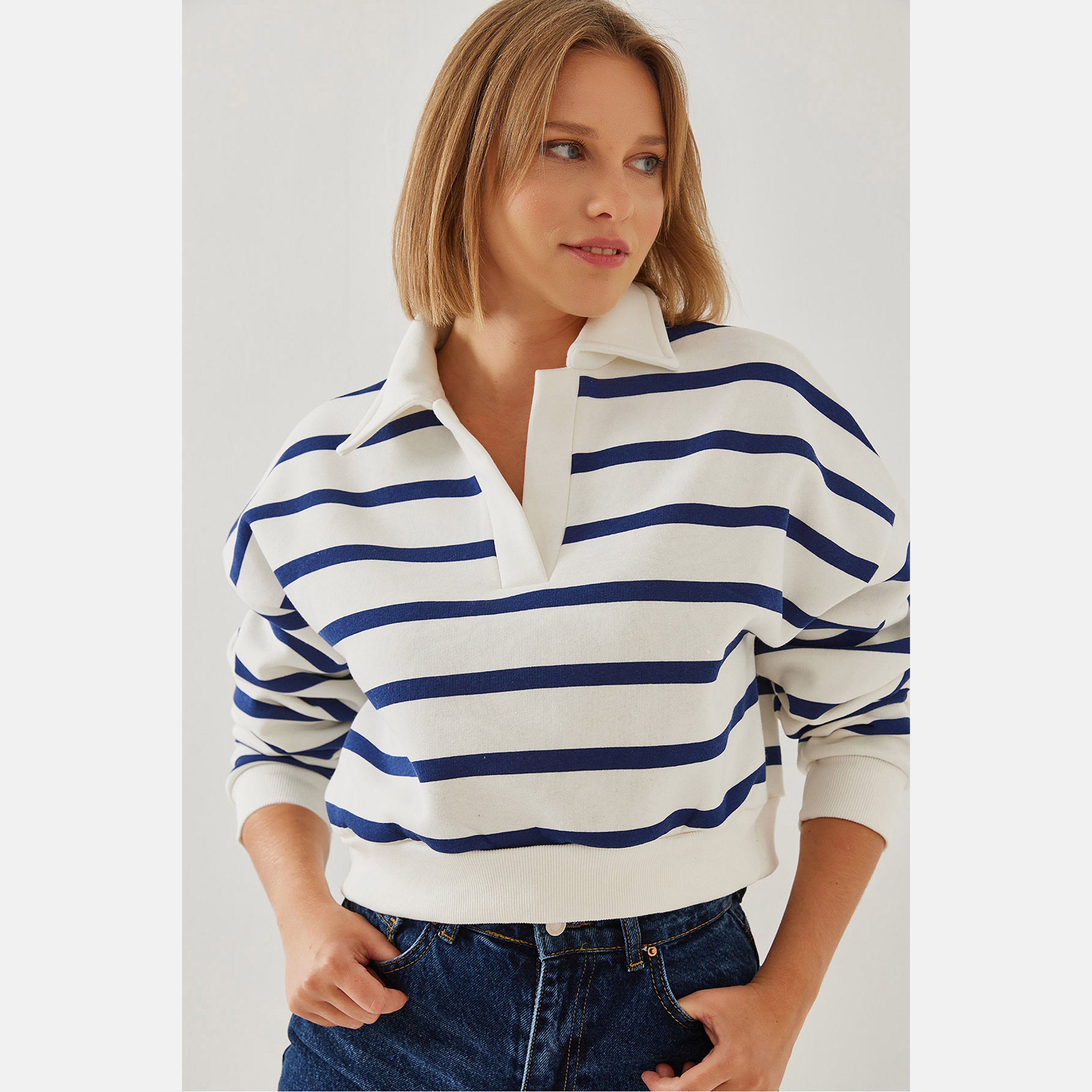 Bianco Lucci Striped Collared Women's Sweatshirt-women-winterwear-hoodiesandsweatshirts-sweatshirts-image-1