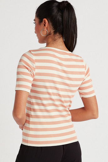 Sustainable Striped T-shirt with Round Neck and Short Sleeves
