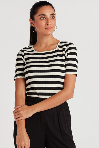 Sustainable Striped T-shirt with Round Neck and Short Sleeves