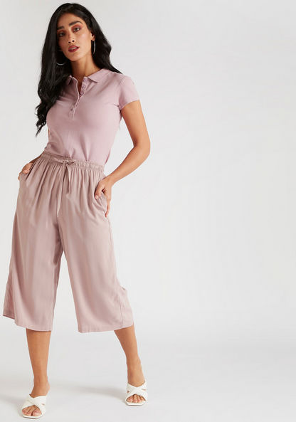 Solid Mid-Rise Culottes with Drawstring Closure and Pockets