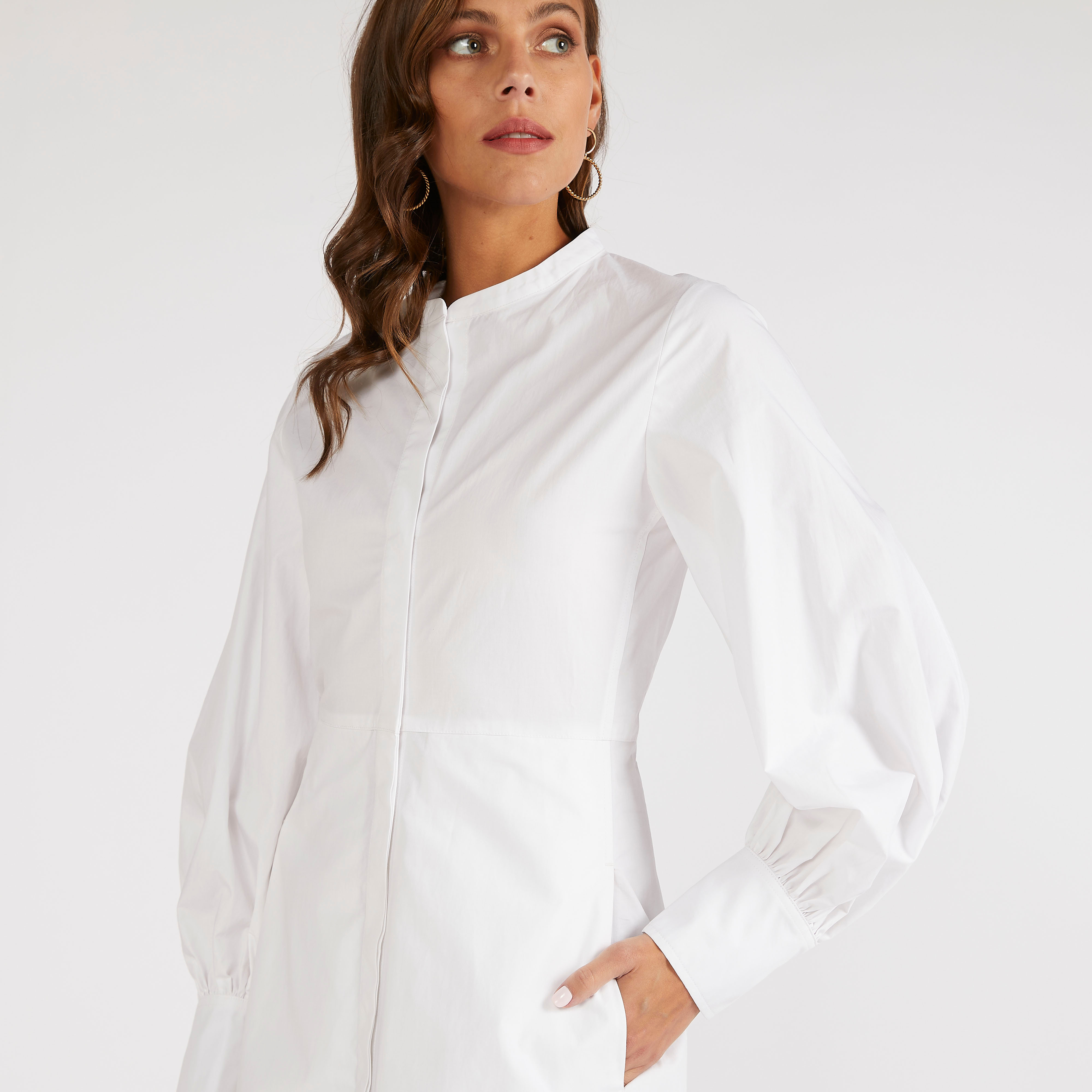 فستان قميص سادة ميدي بياقة ماندرين وأكمام بيشوب-women-clothing-dresses-image-3