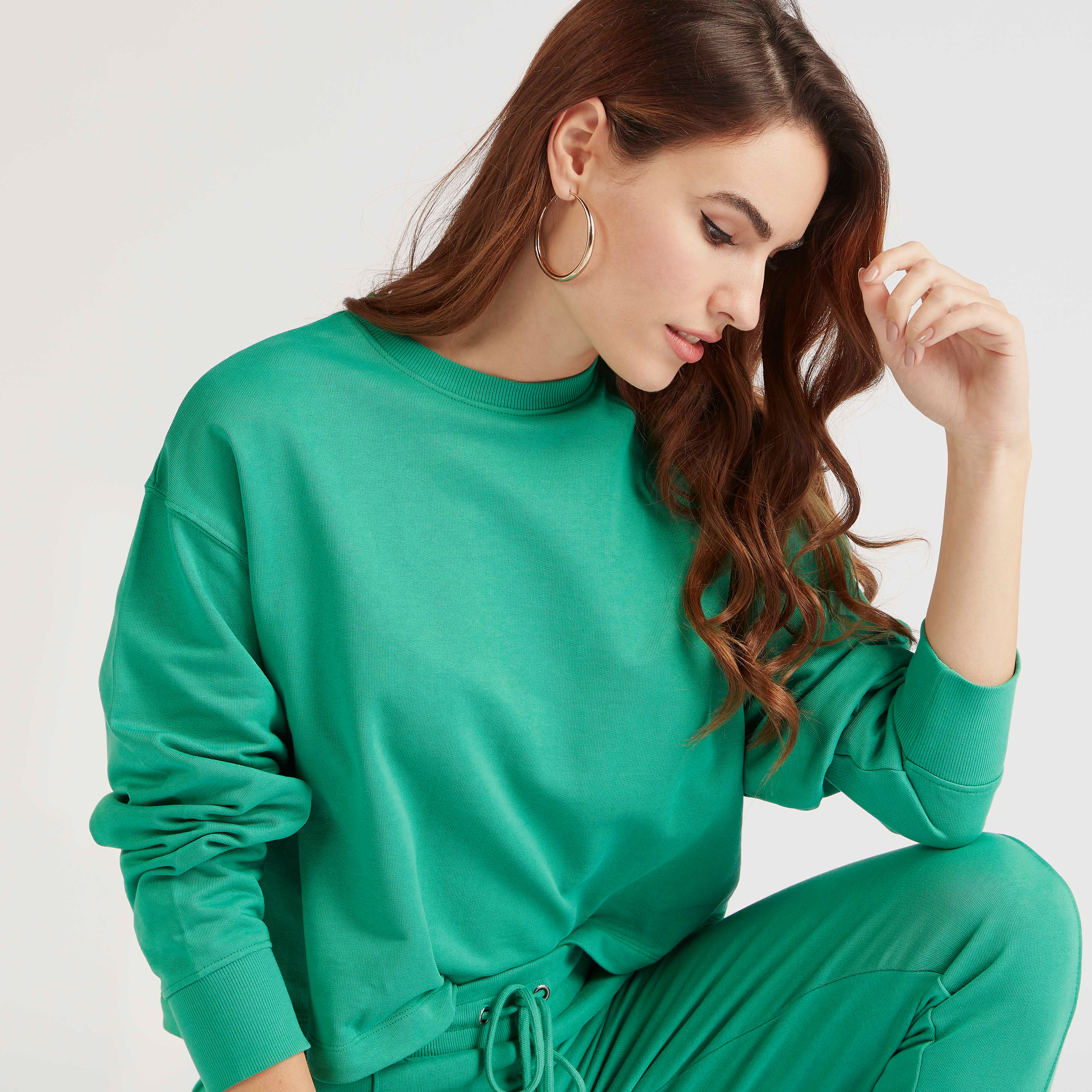 سويت شيرت سادة بياقة ضيّقة وأكمام طويلة-women-clothing-hoodiesandsweatshirts-sweatshirts-image-21