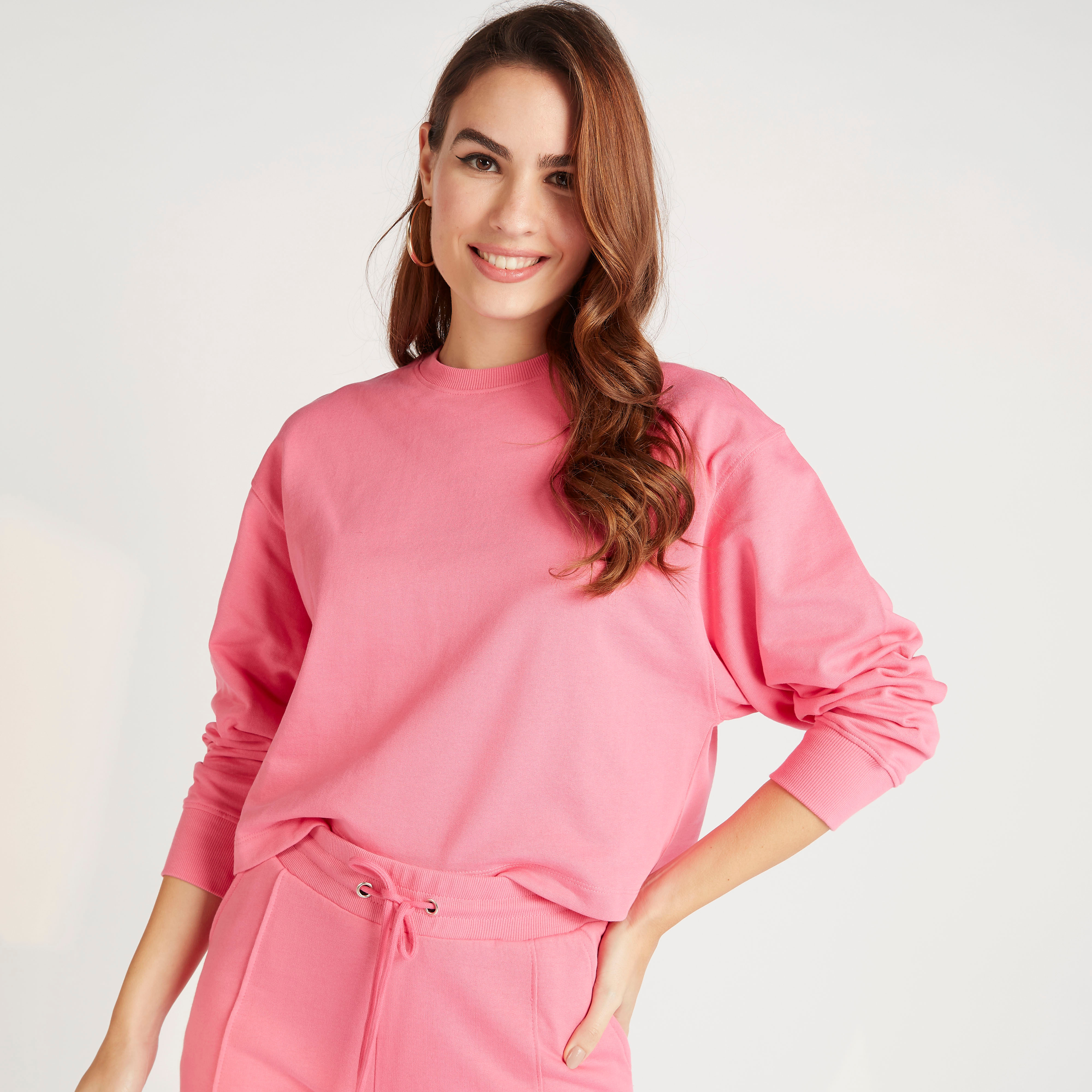 سويت شيرت سادة بياقة ضيّقة وأكمام طويلة-women-clothing-hoodiesandsweatshirts-sweatshirts-image-9