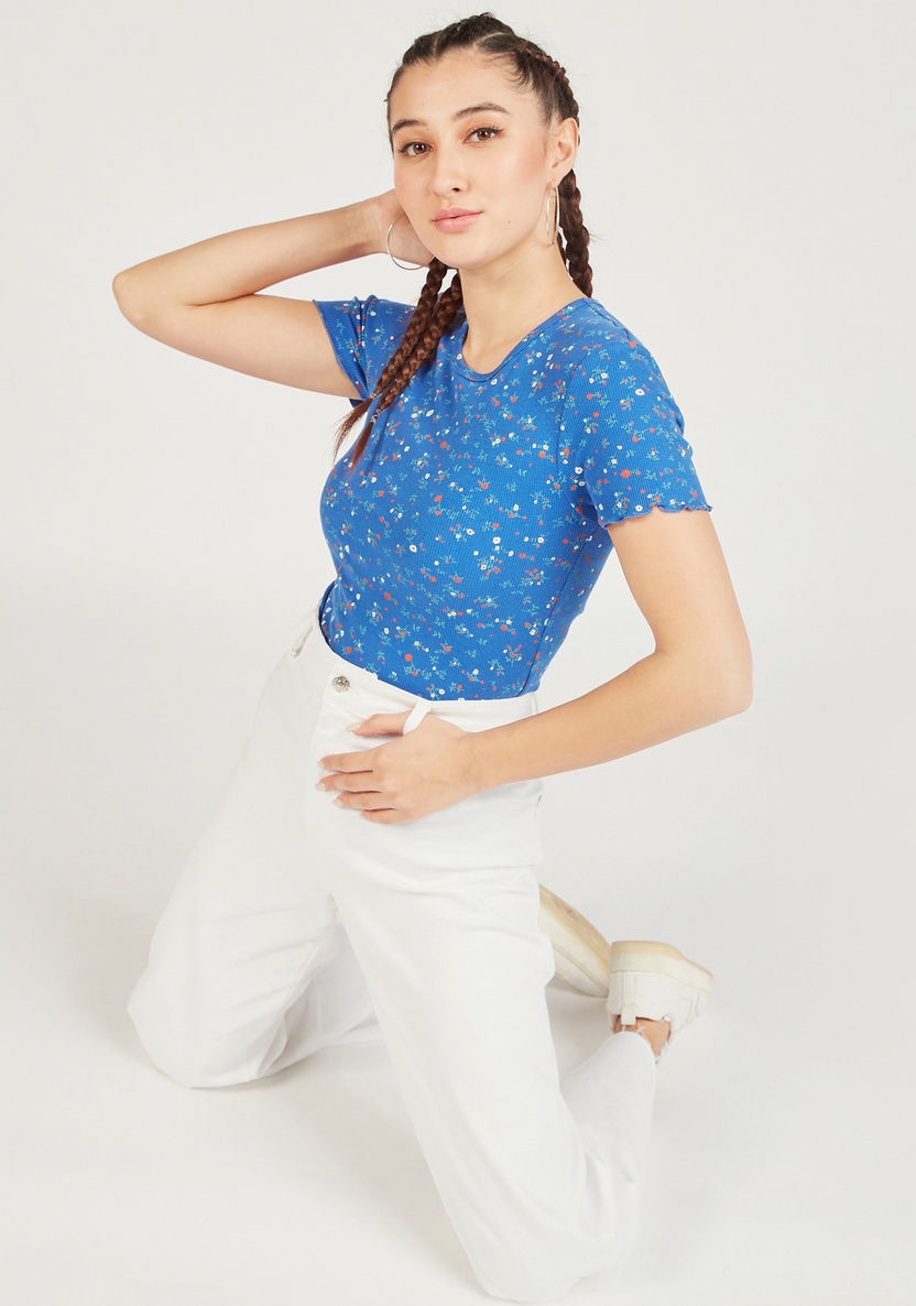 Ribbed Floral Print Round Neck T-shirt with Short Sleeves-T Shirts-image-0