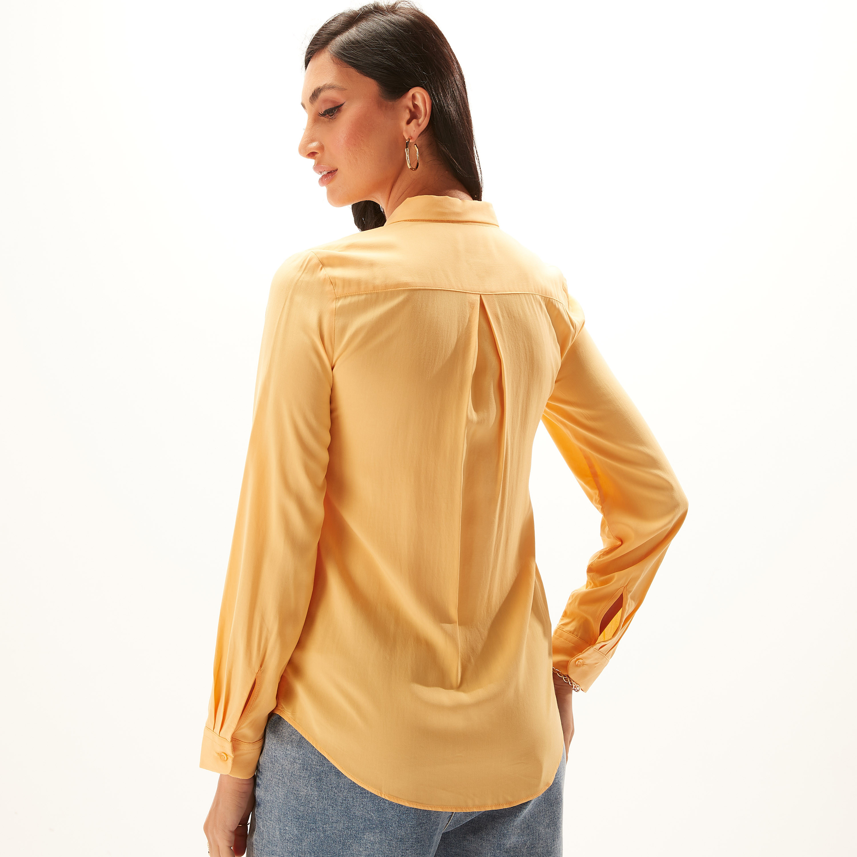 قميص سادة بأكمام طويلة وزر إغلاق-women-clothing-shirtsandblouses-shirts-image-15