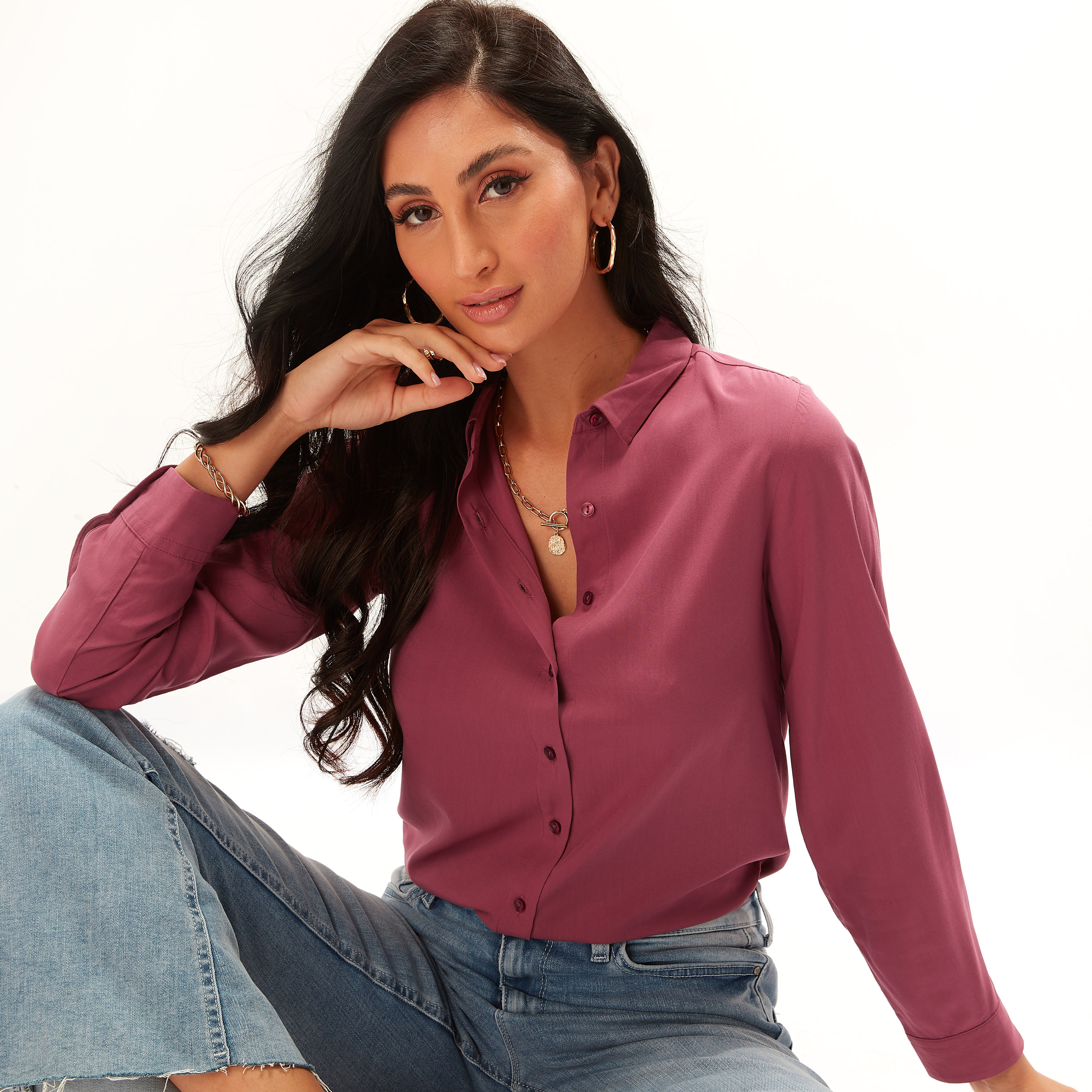 قميص سادة بأكمام طويلة وزر إغلاق-women-clothing-shirtsandblouses-shirts-image-16