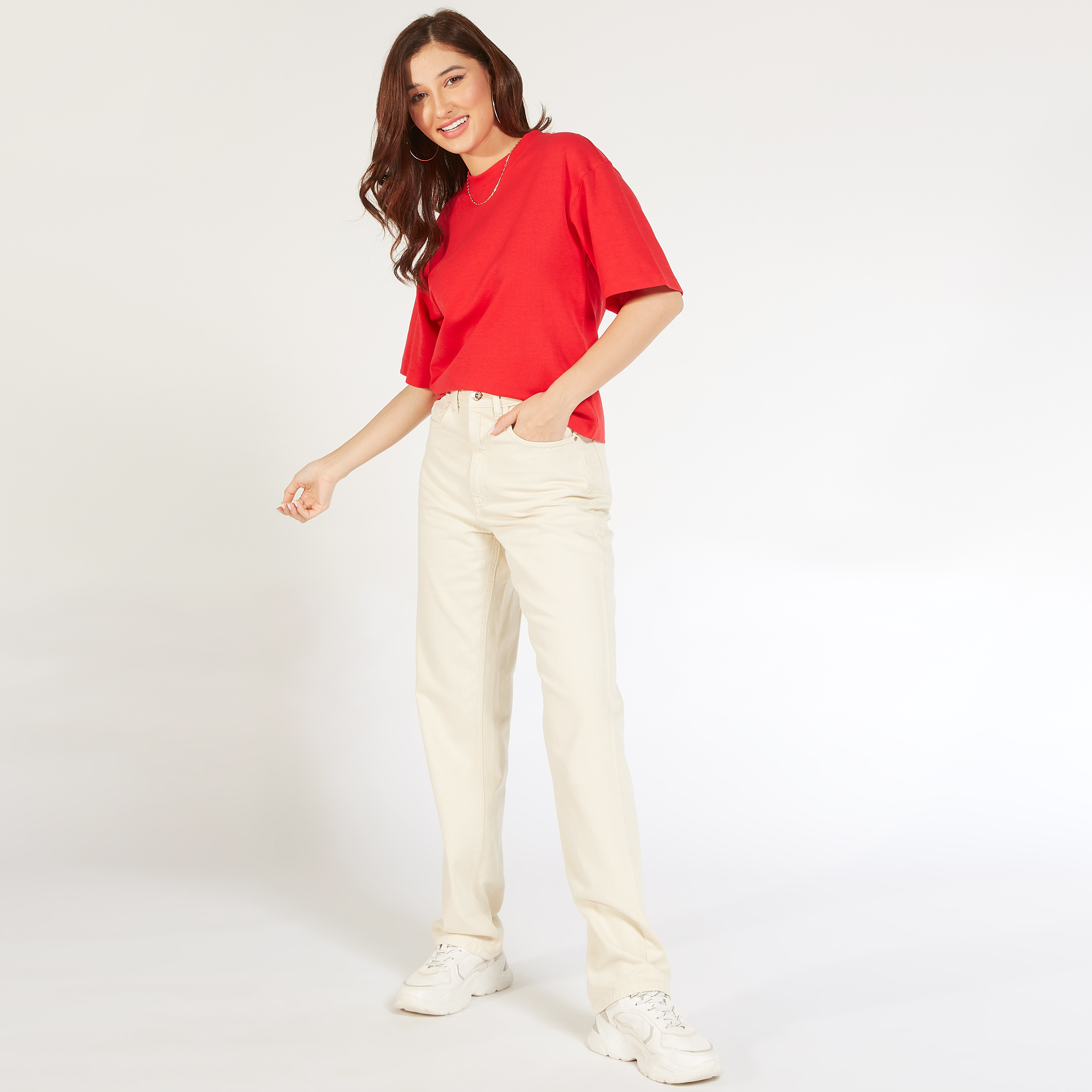 تيشيرت سادة بياقة ضيّقة وأكمام قصيرة-women-clothing-tshirts-image-2