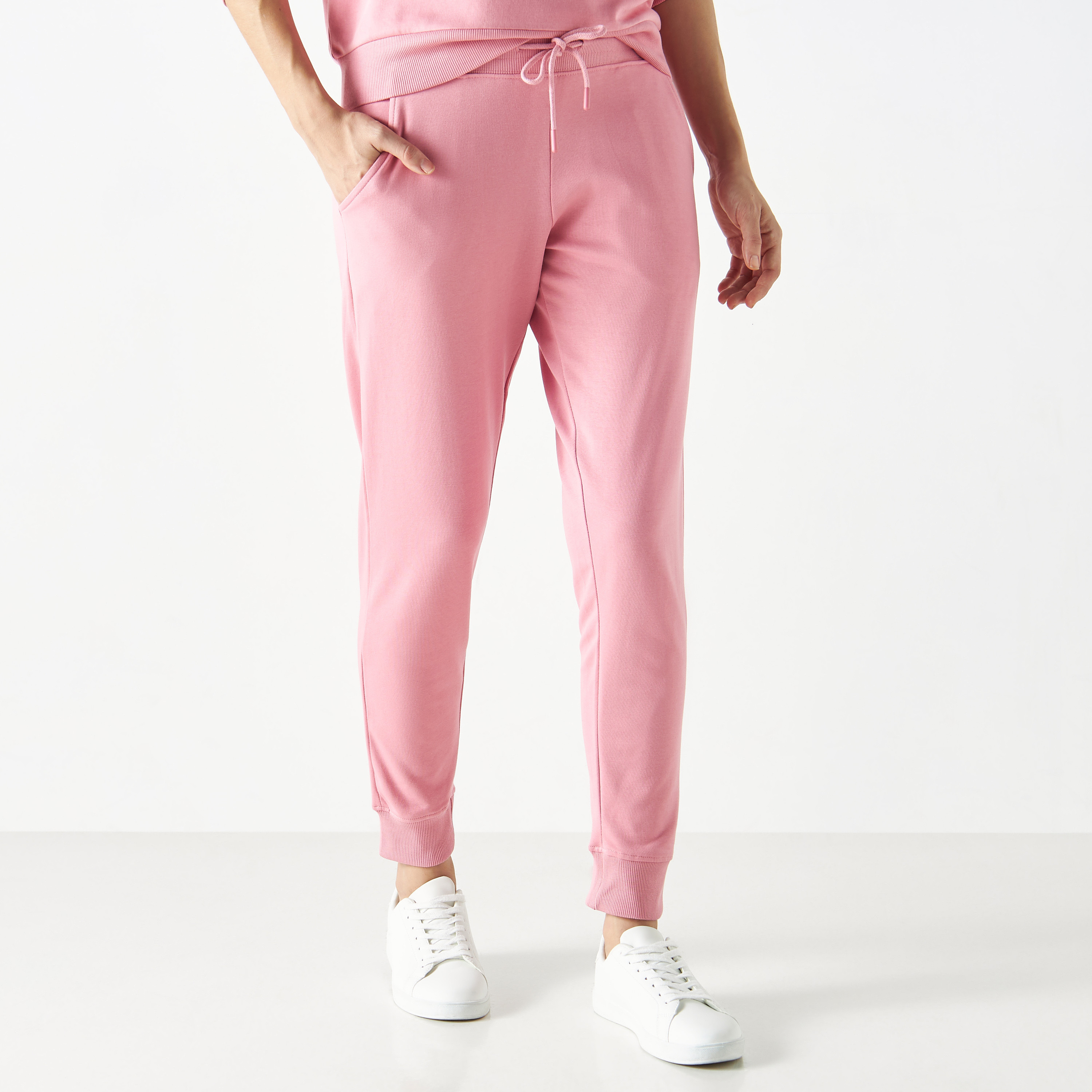 Buy Women s Joggers with Drawstring Closure and Pockets Online Centrepoint Bahrain