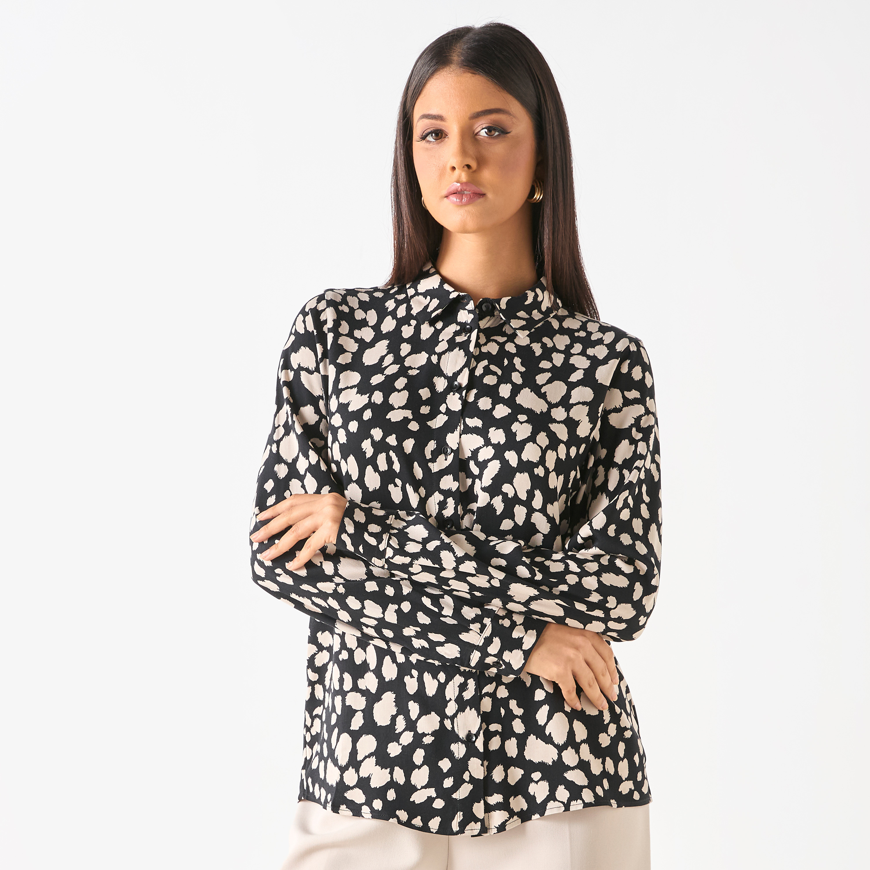 قميص بقصّة عادية وأكمام طويلة وطبعات-women-clothing-shirtsandblouses-shirts-image-1
